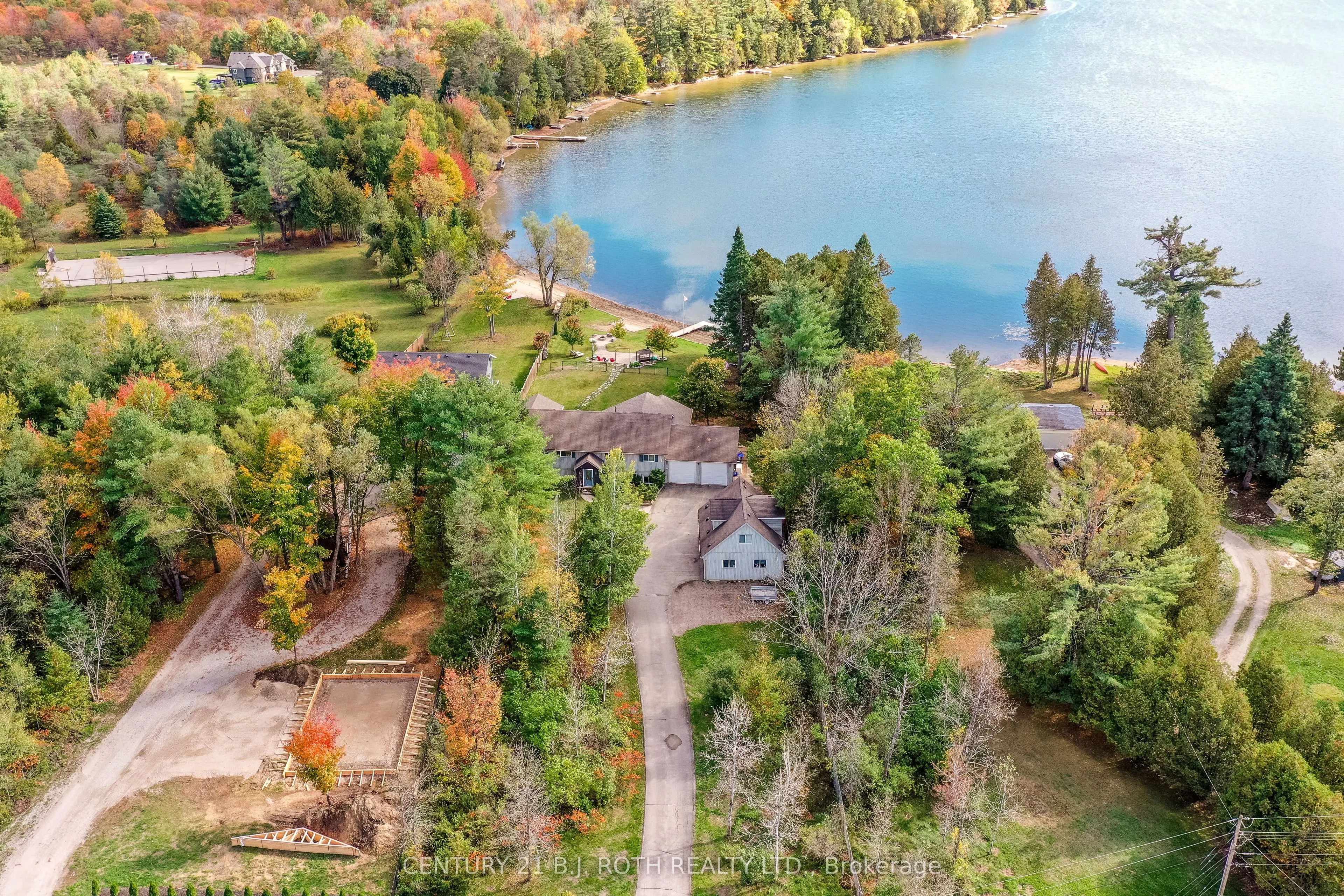 3371 Lake St. George Boulevard