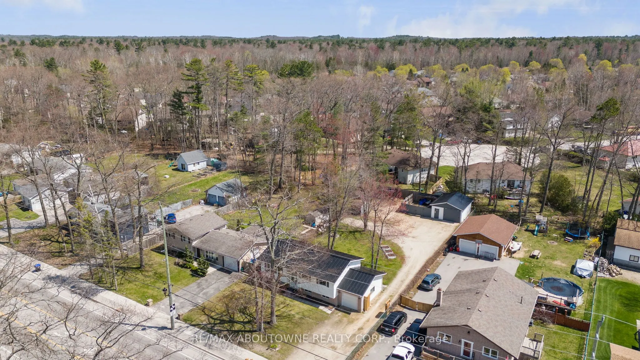 1877 River Road W