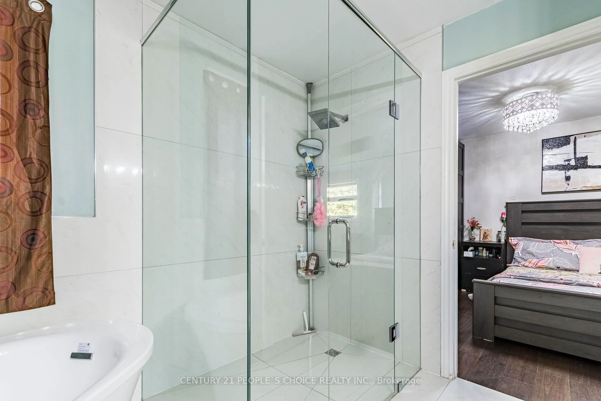 414 Cundles Road W
