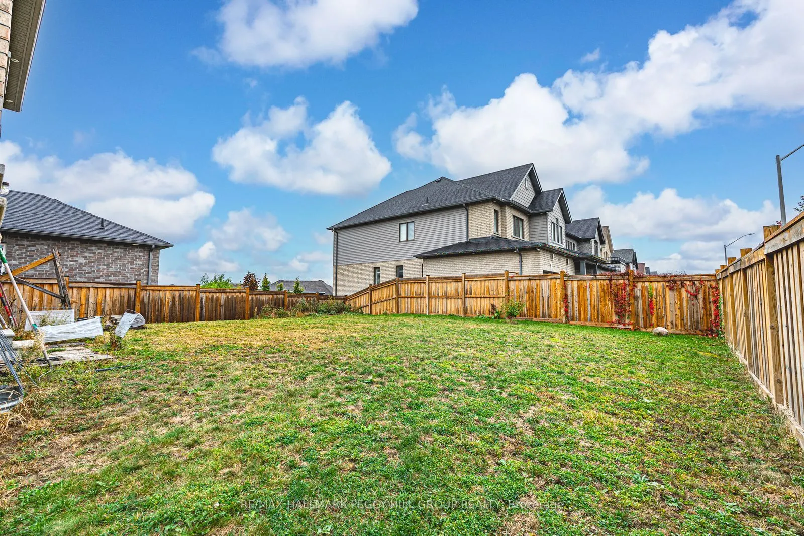 3027 Monarch Drive