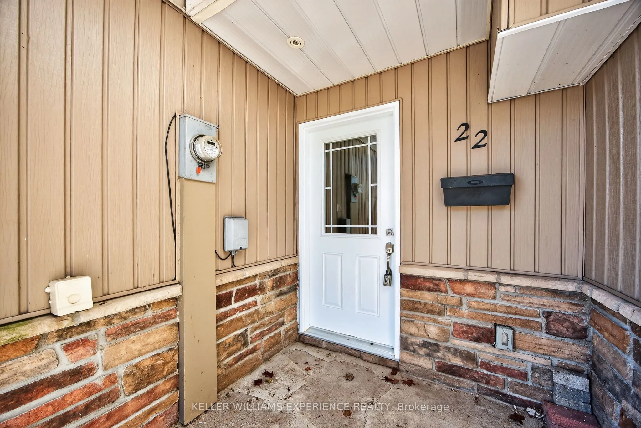 12 LANKIN Boulevard, ##22