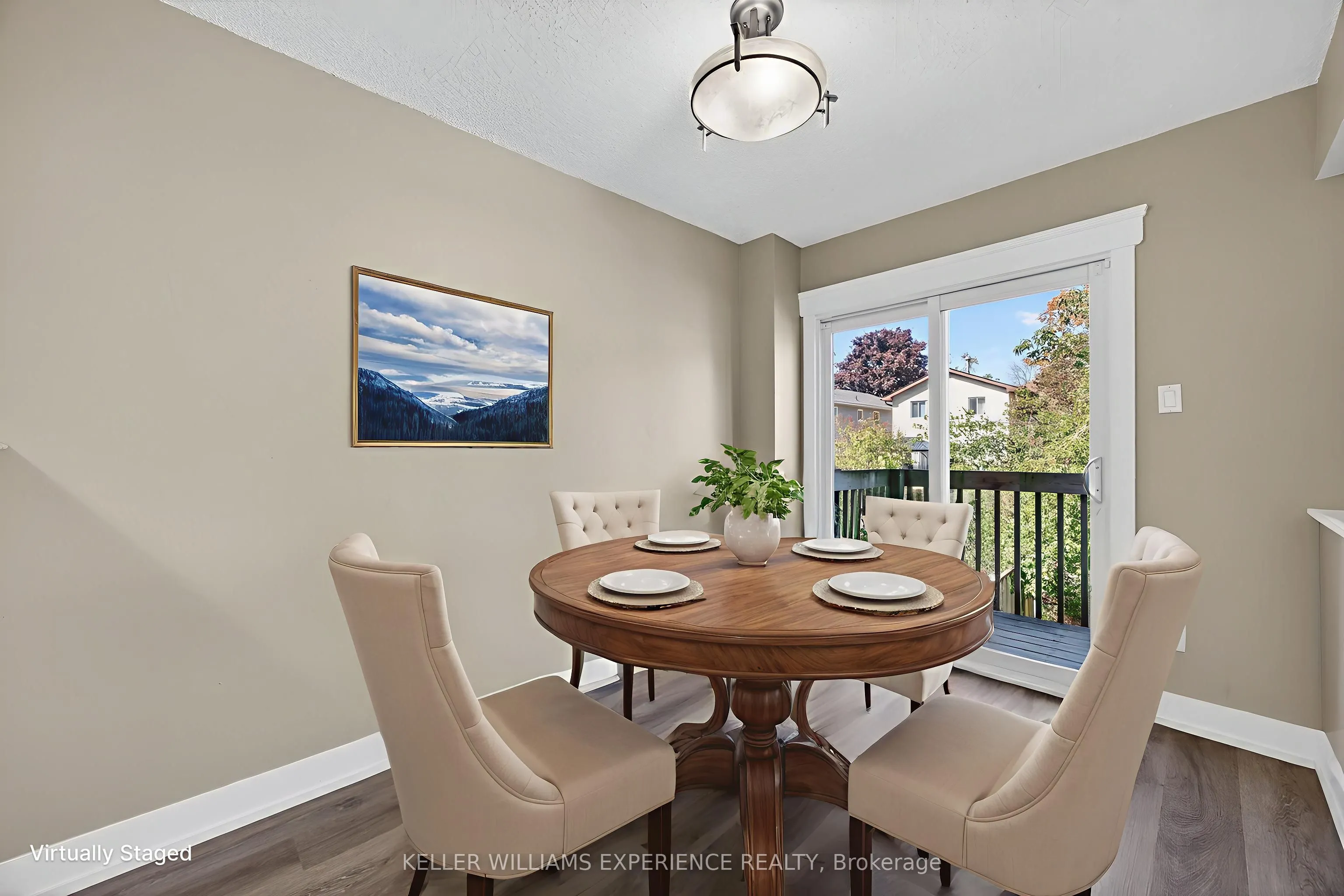12 LANKIN Boulevard, ##22