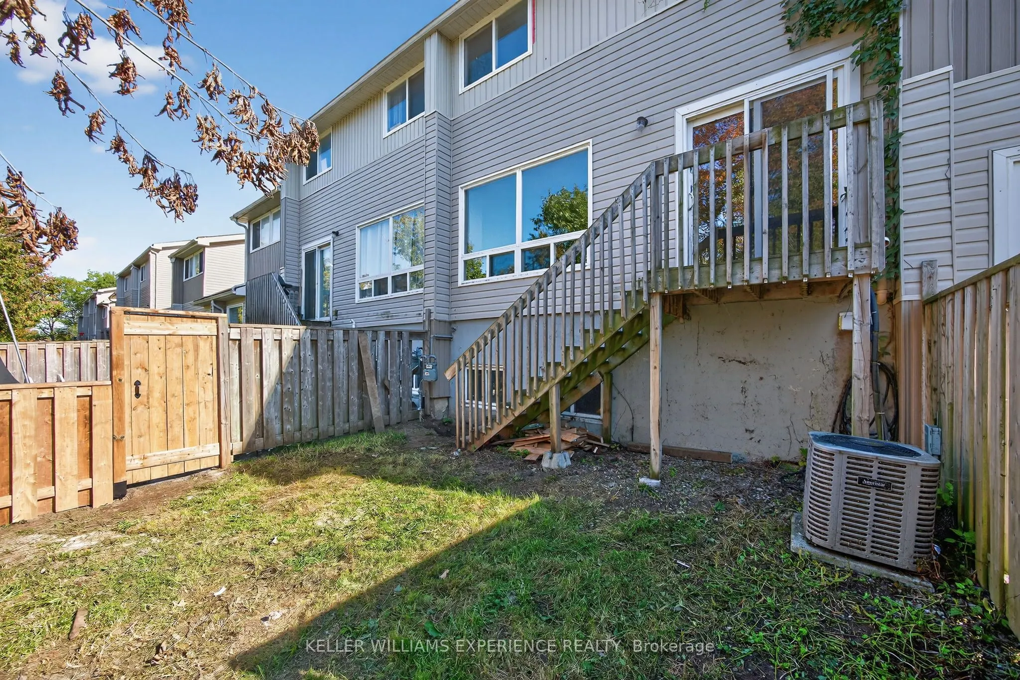 12 LANKIN Boulevard, ##22
