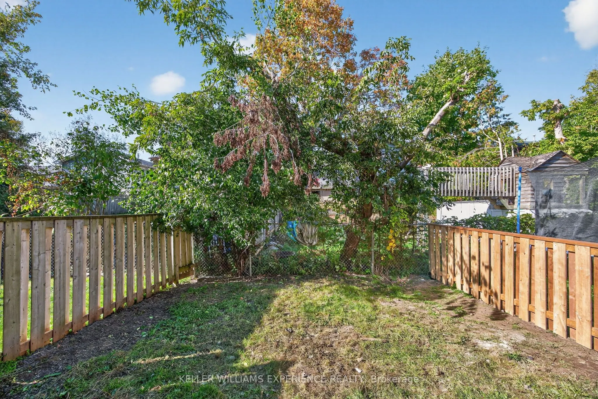 12 LANKIN Boulevard, ##22