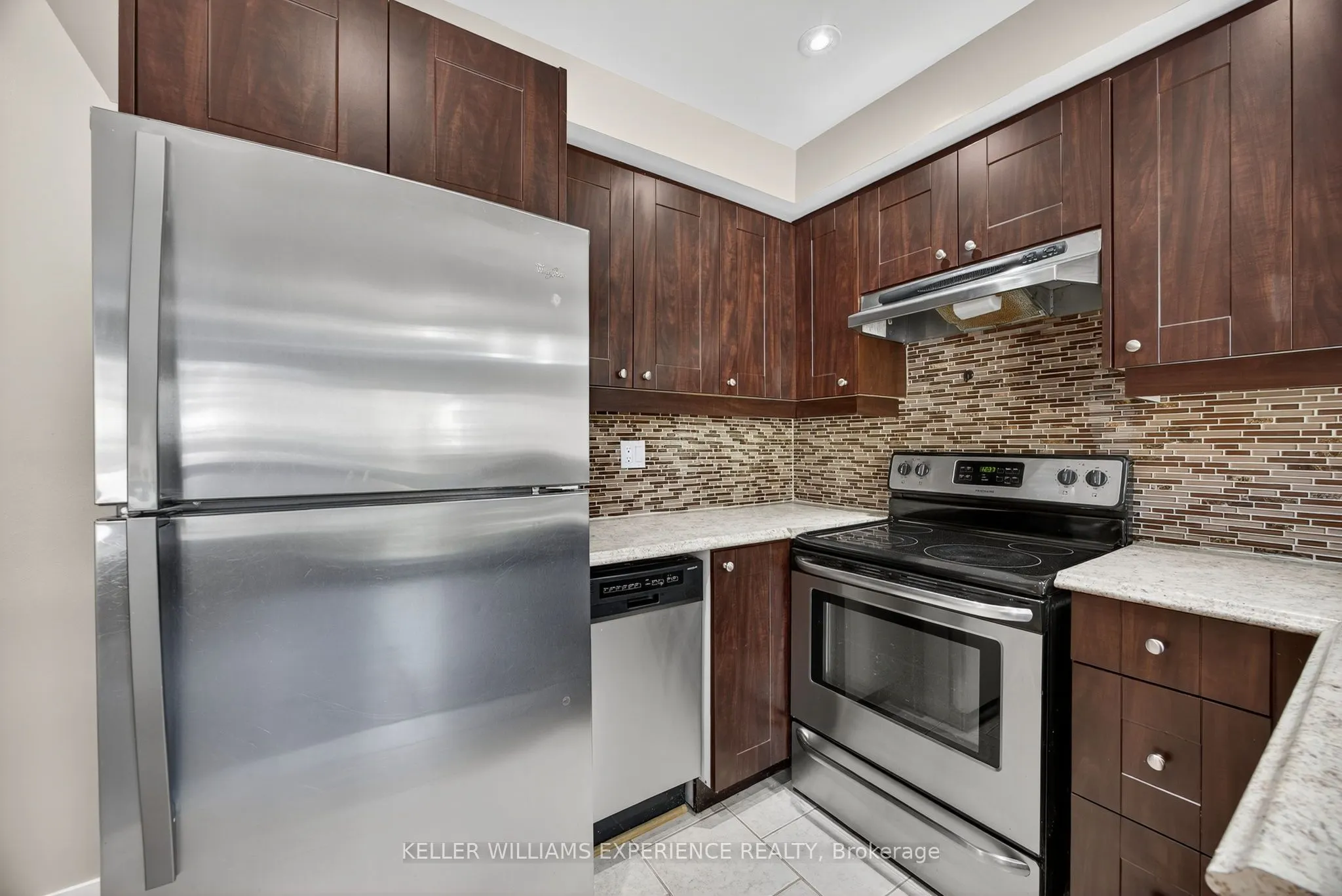 12 LANKIN Boulevard, ##22