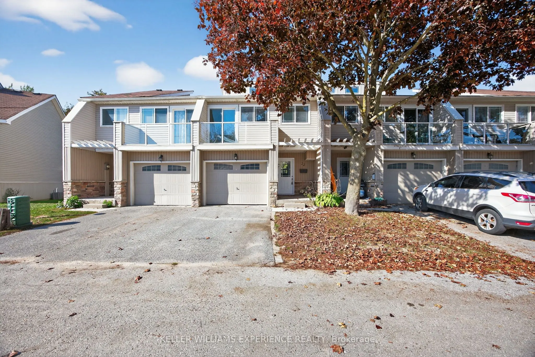 12 LANKIN Boulevard, ##22