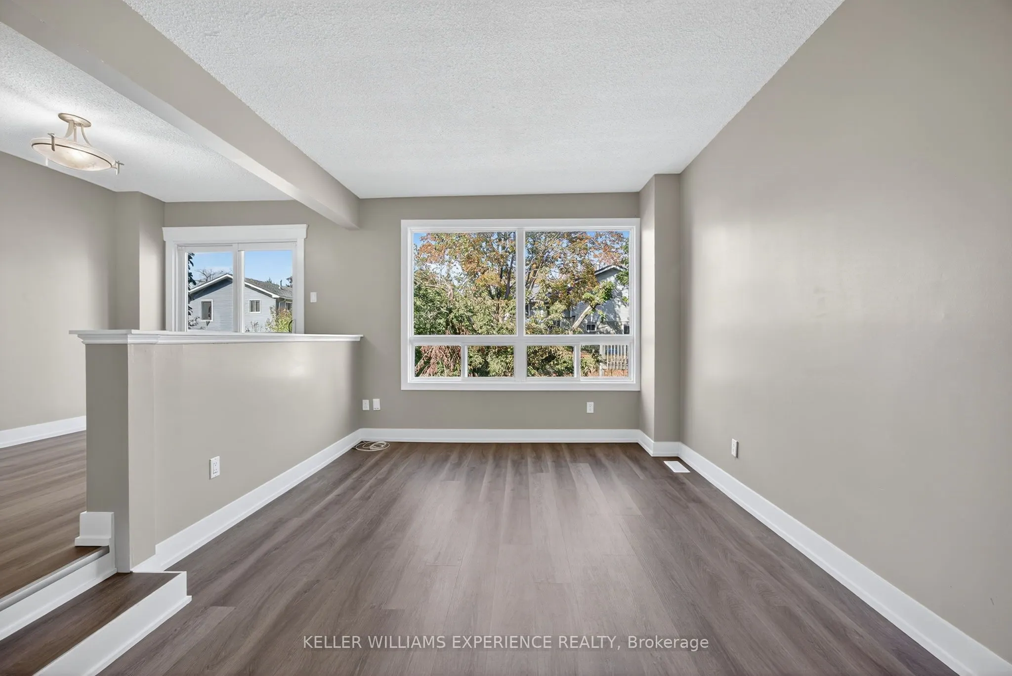 12 LANKIN Boulevard, ##22