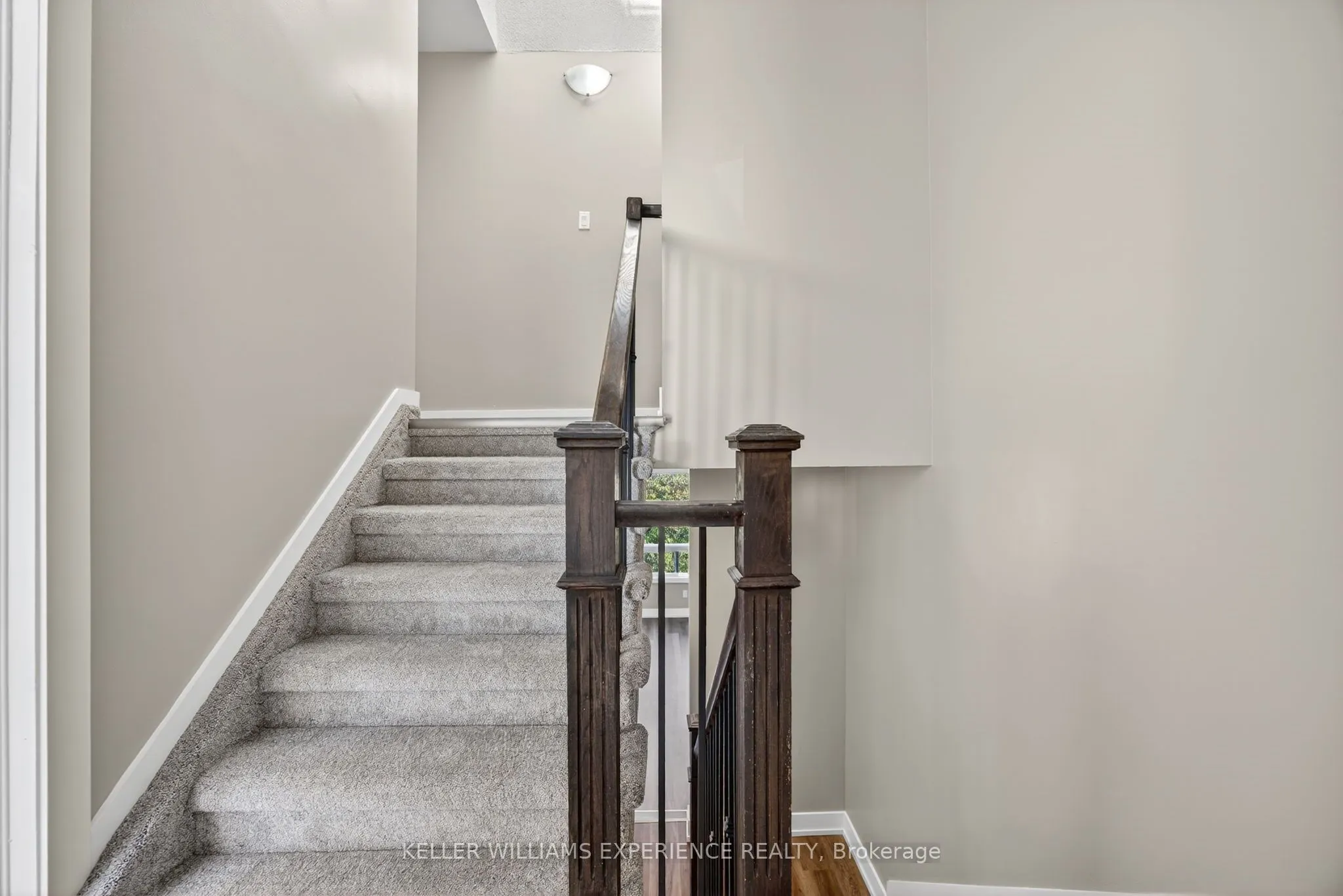 12 LANKIN Boulevard, ##22