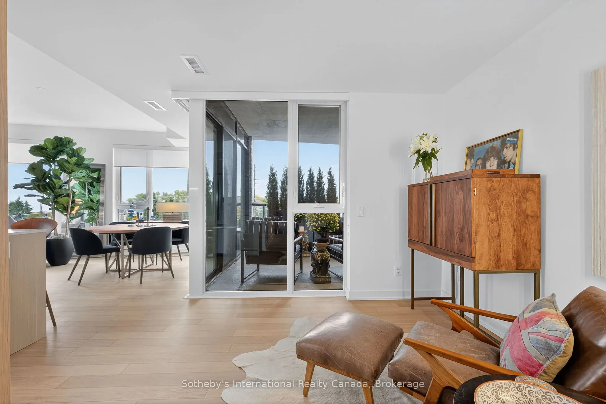 31 Huron Street, #224