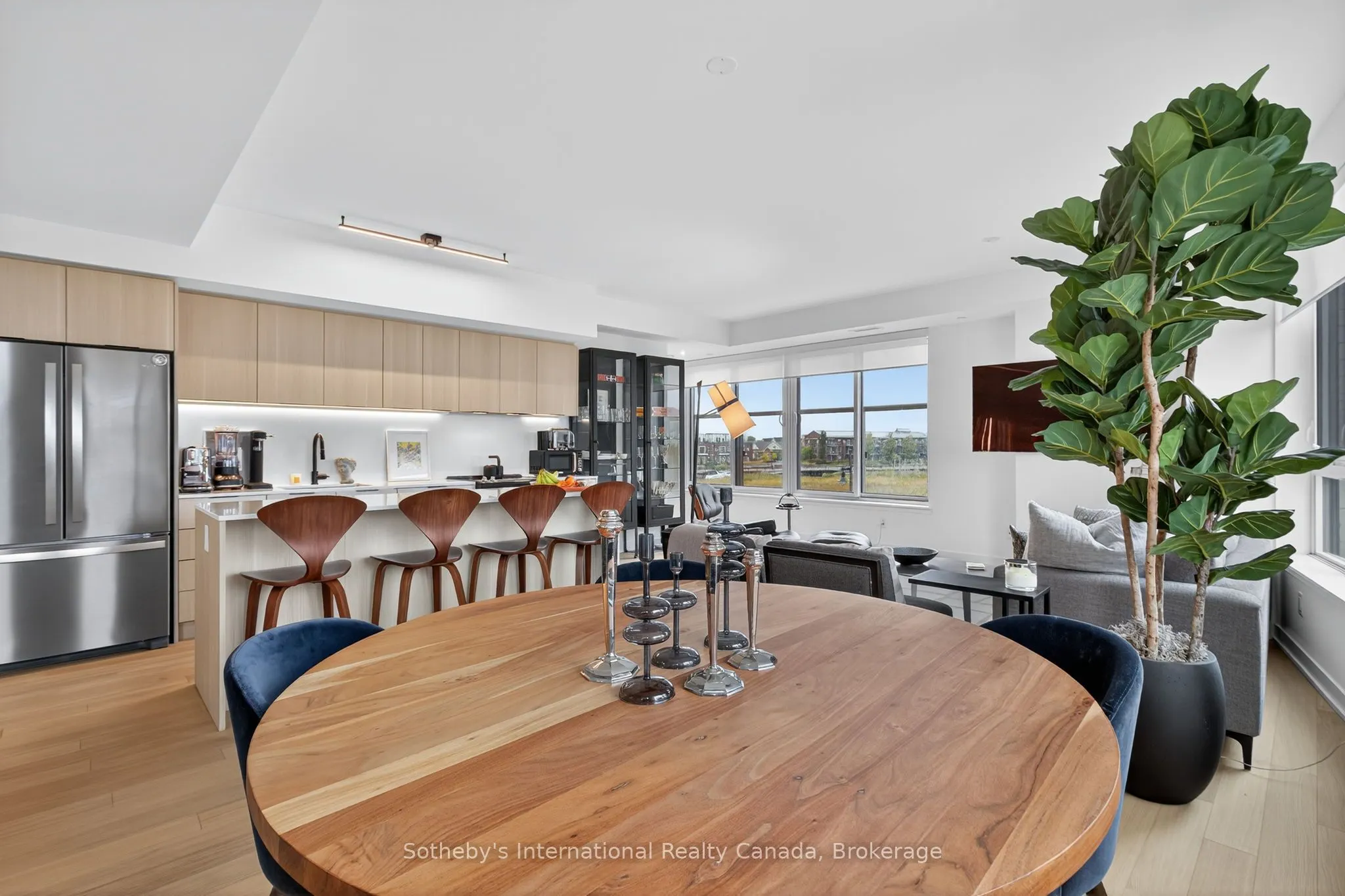 31 Huron Street, #224