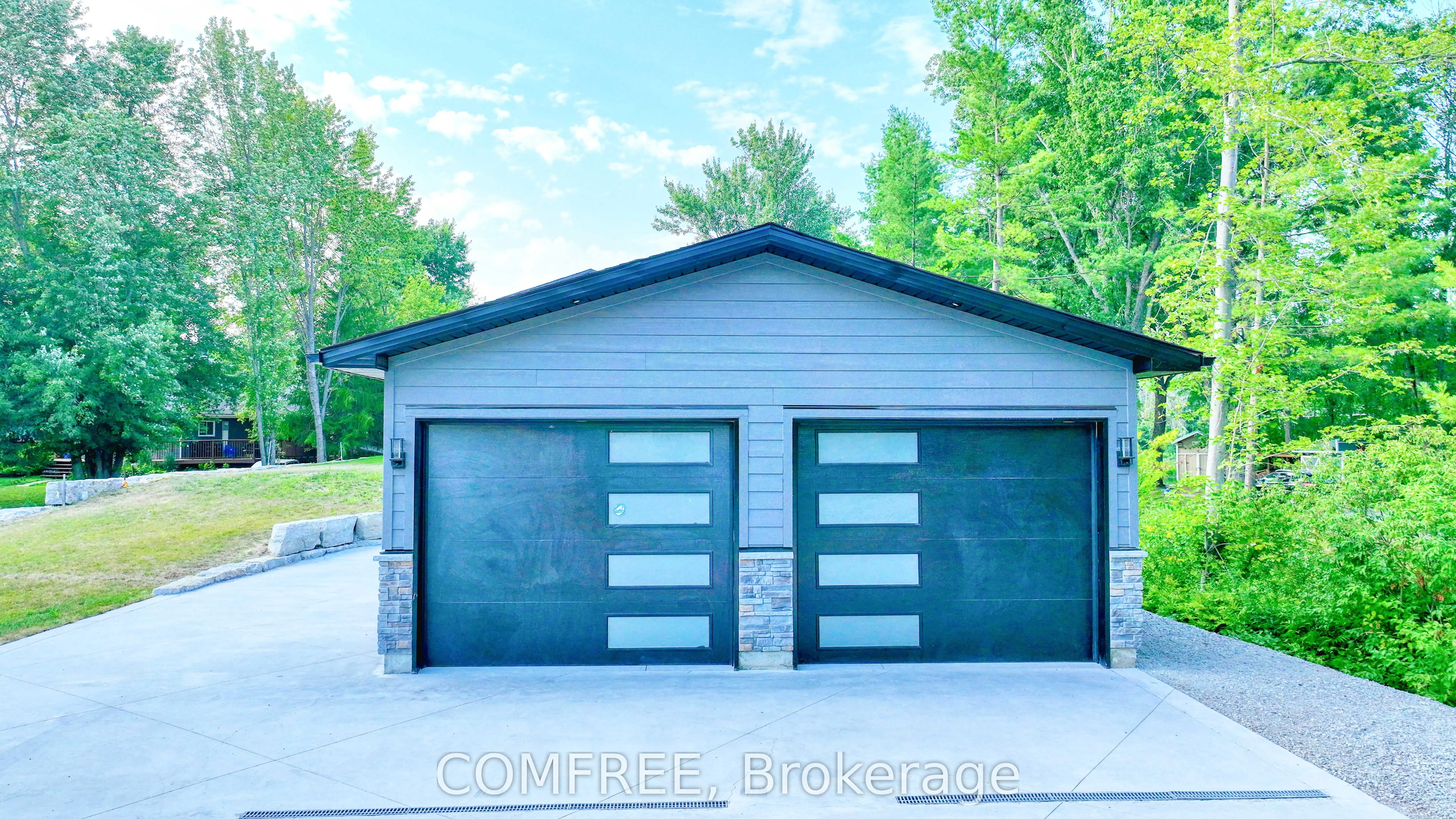 4608 Trent Trail