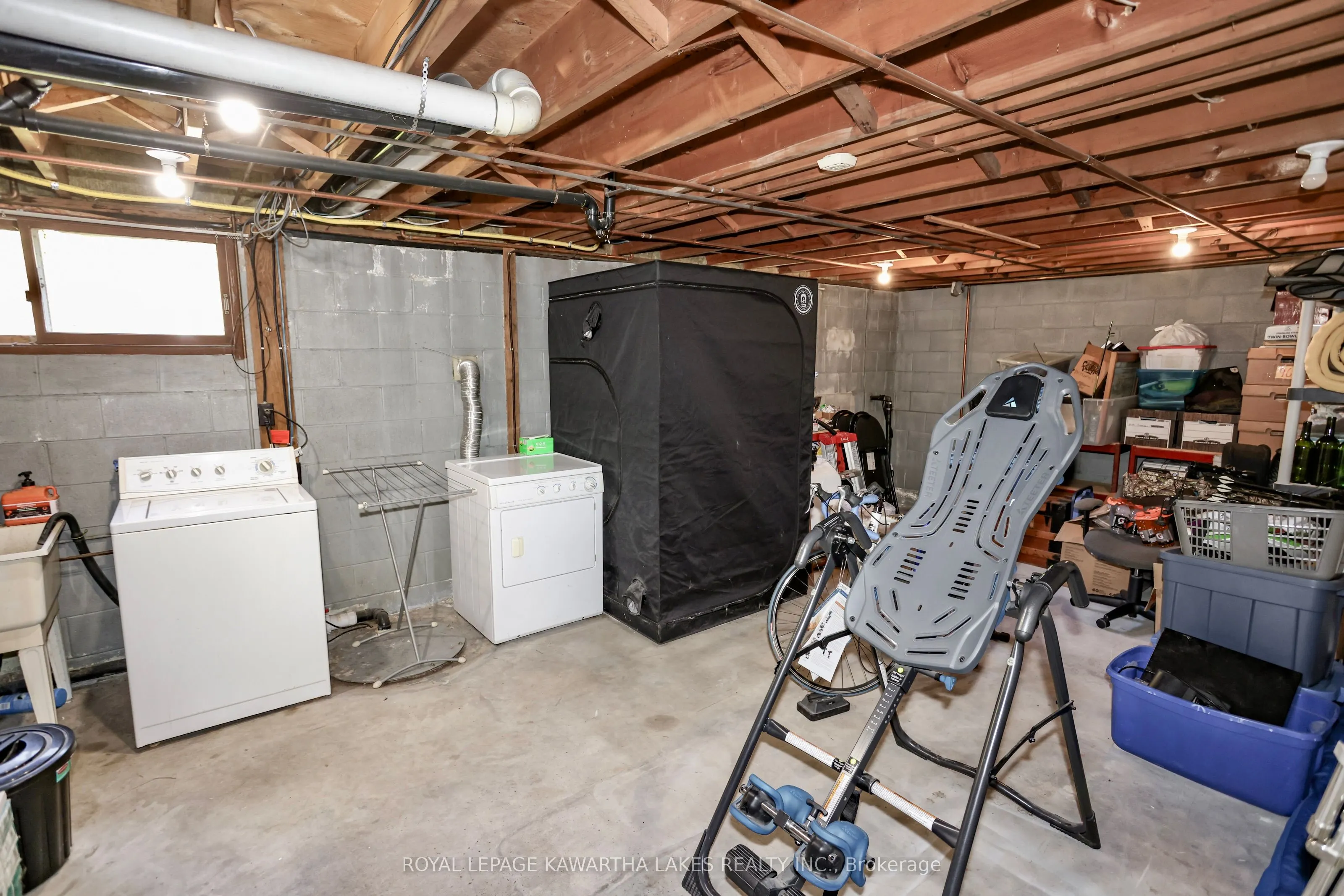 1185 Zoschke Drive