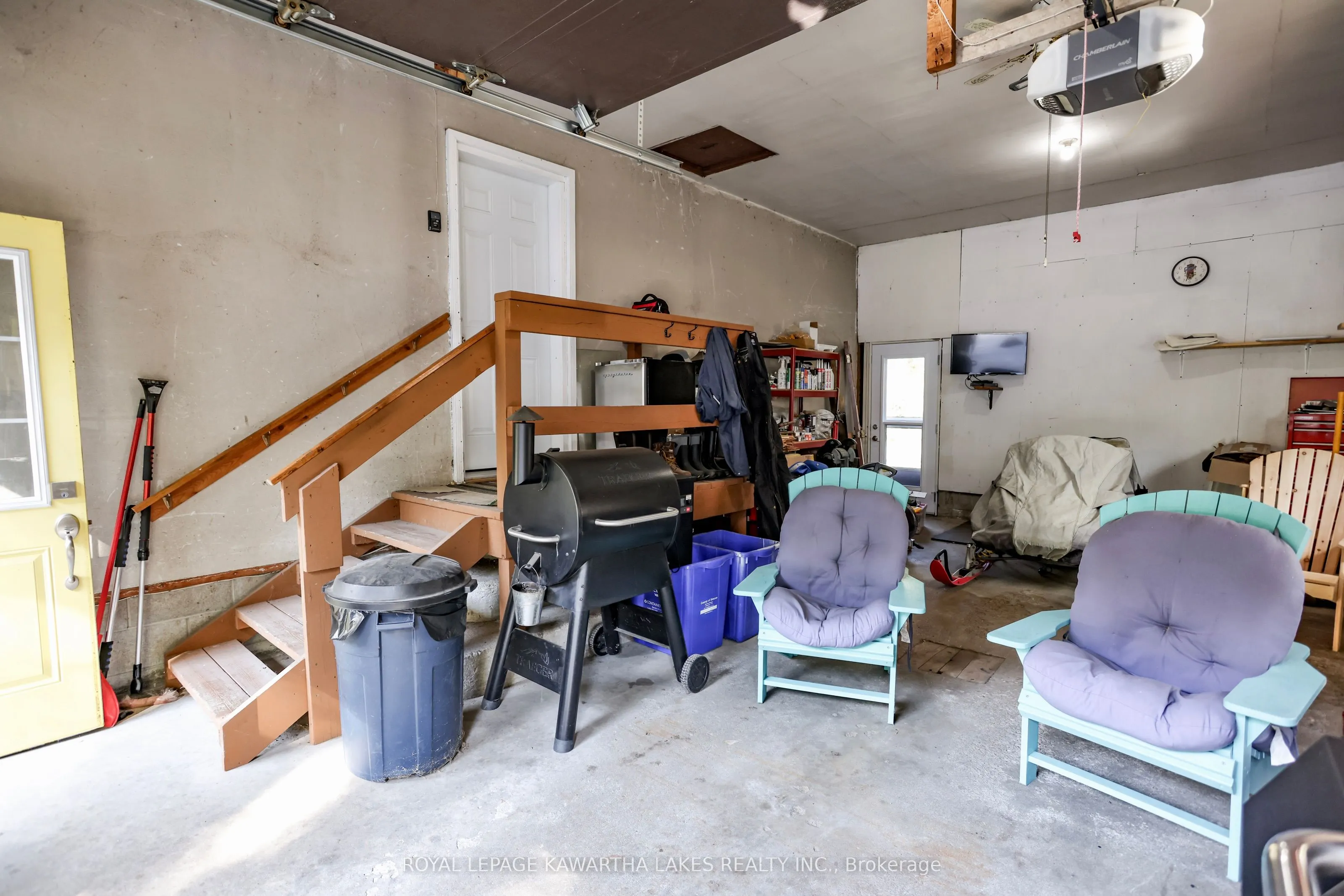 1185 Zoschke Drive
