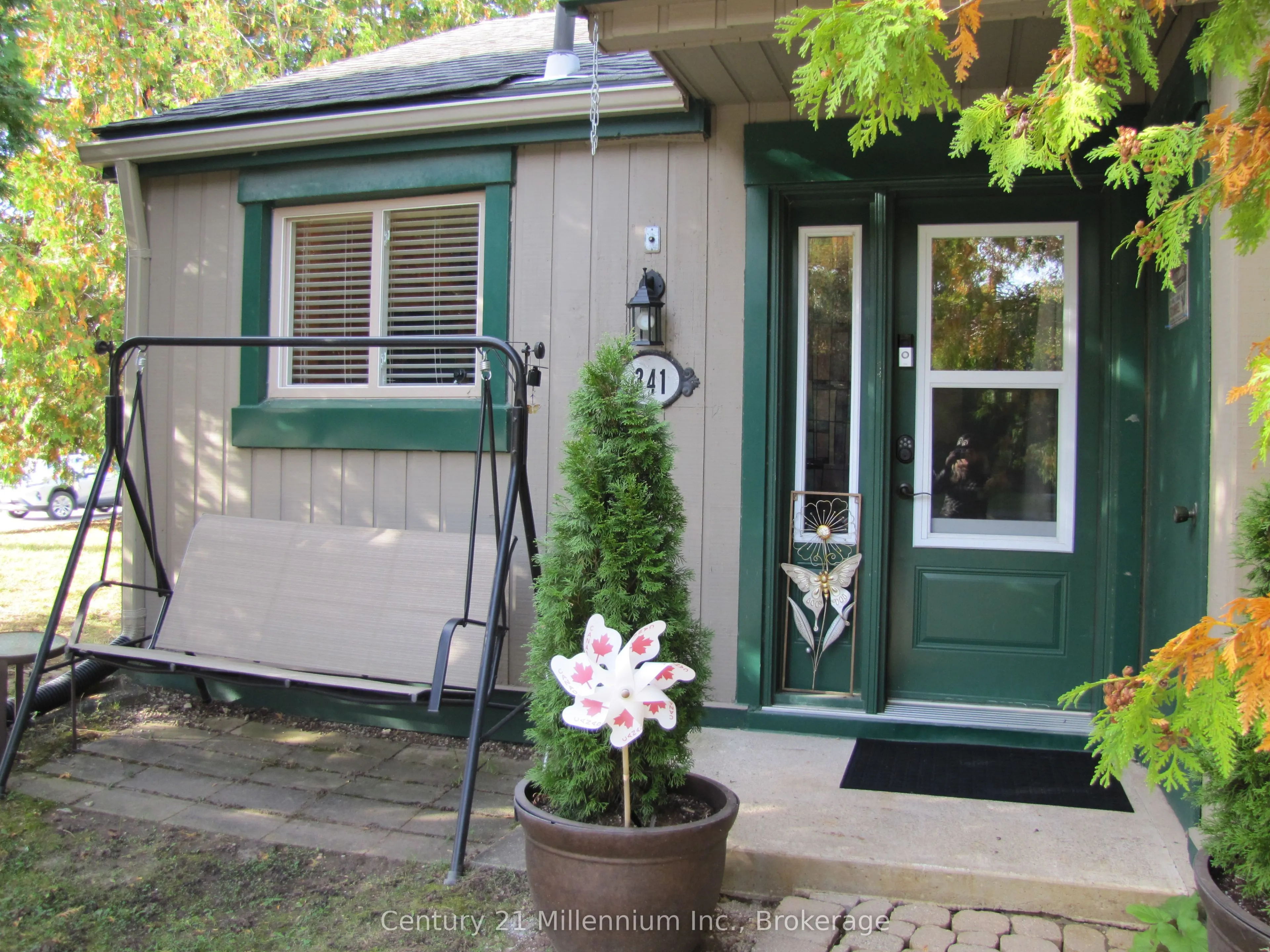 11 HARBOUR Street W, #341