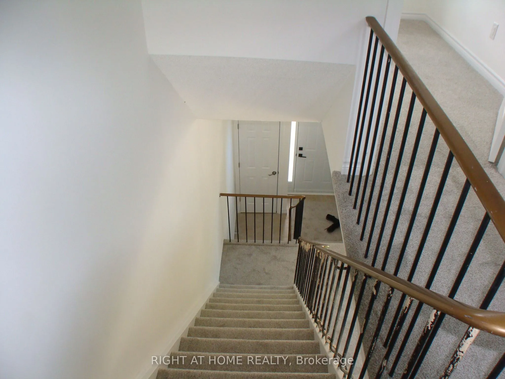 63 Ferris Lane, #E3