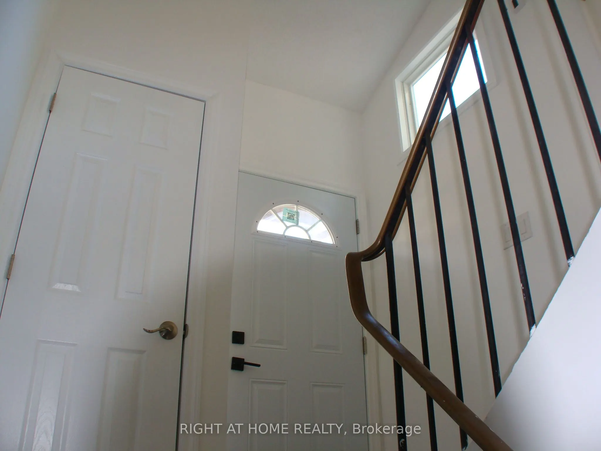 63 Ferris Lane, #E3