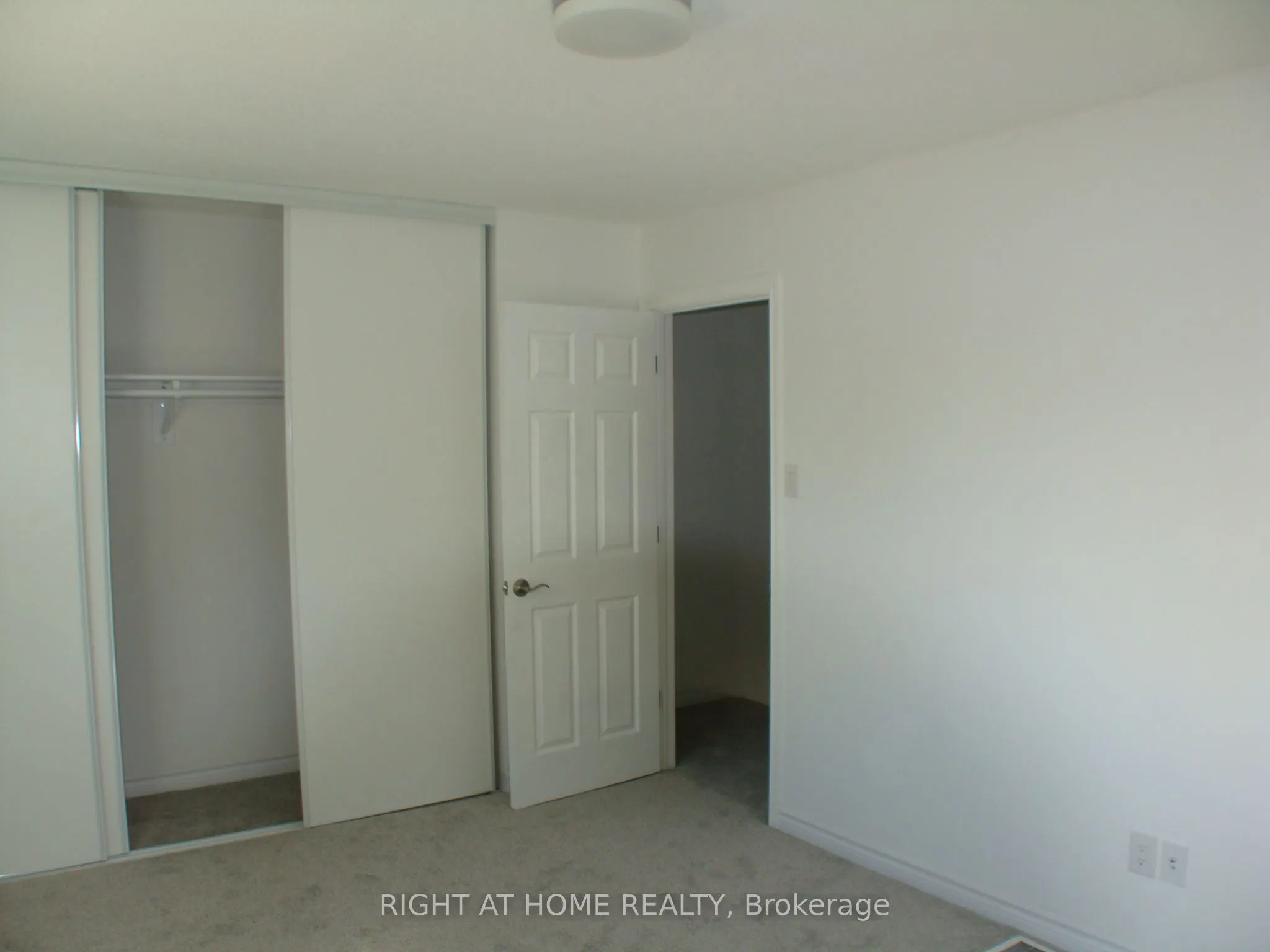 63 Ferris Lane, #E3