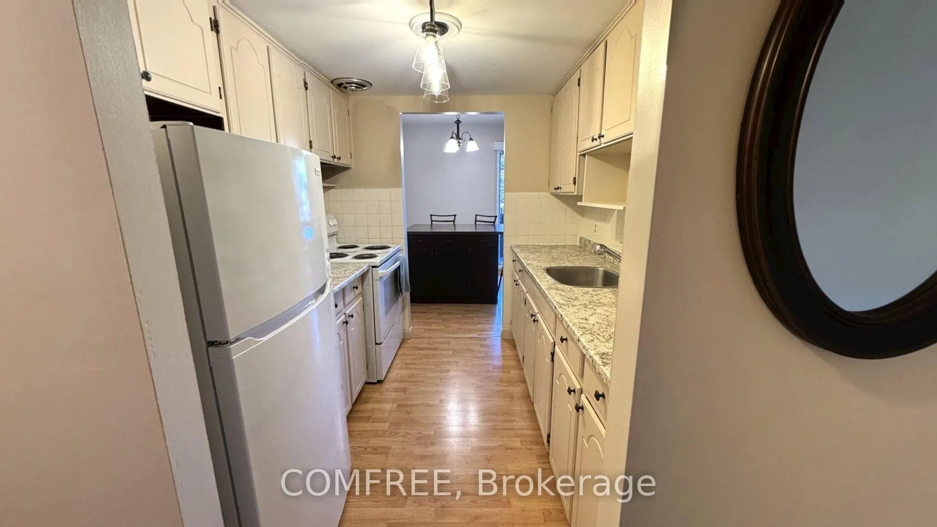 184 Eighth Street, #207