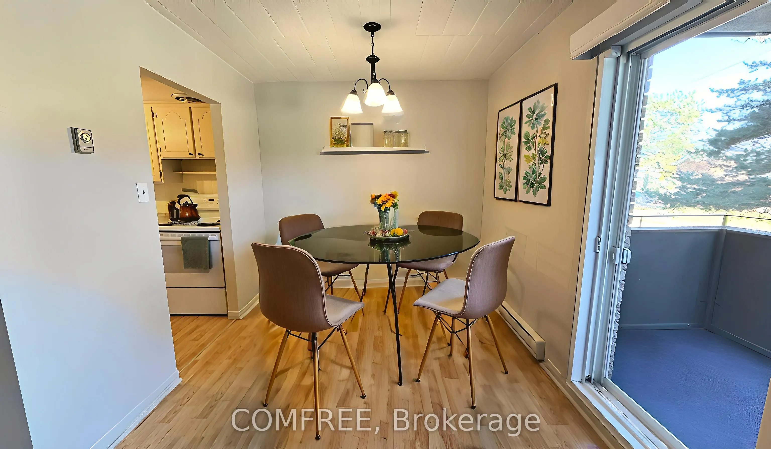184 Eighth Street, #207