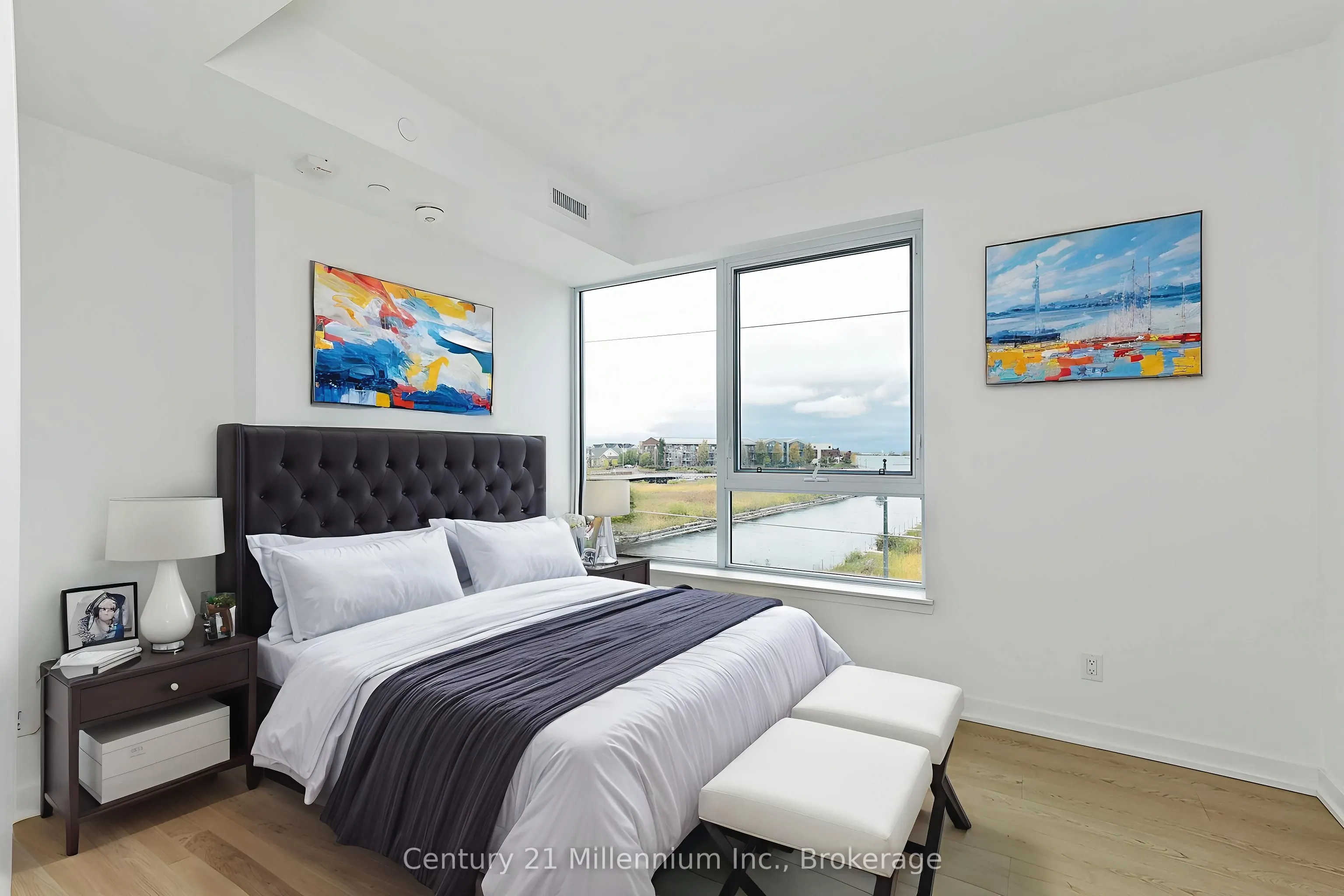 31 Huron Street, #223