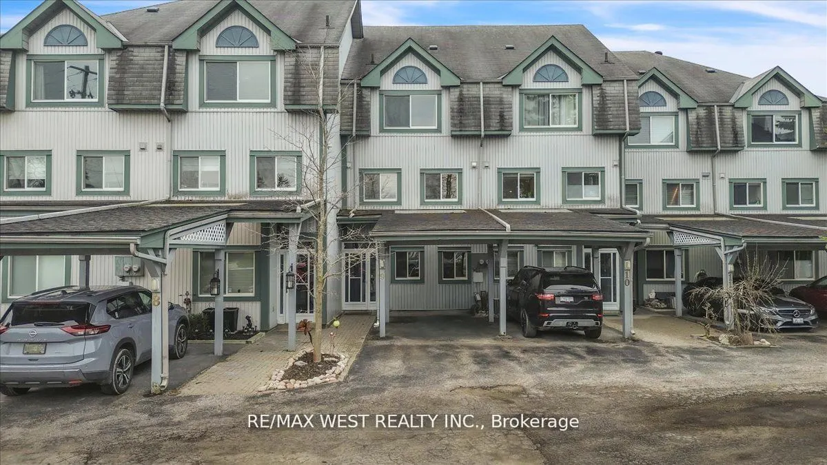 24 Laguna Parkway, #9