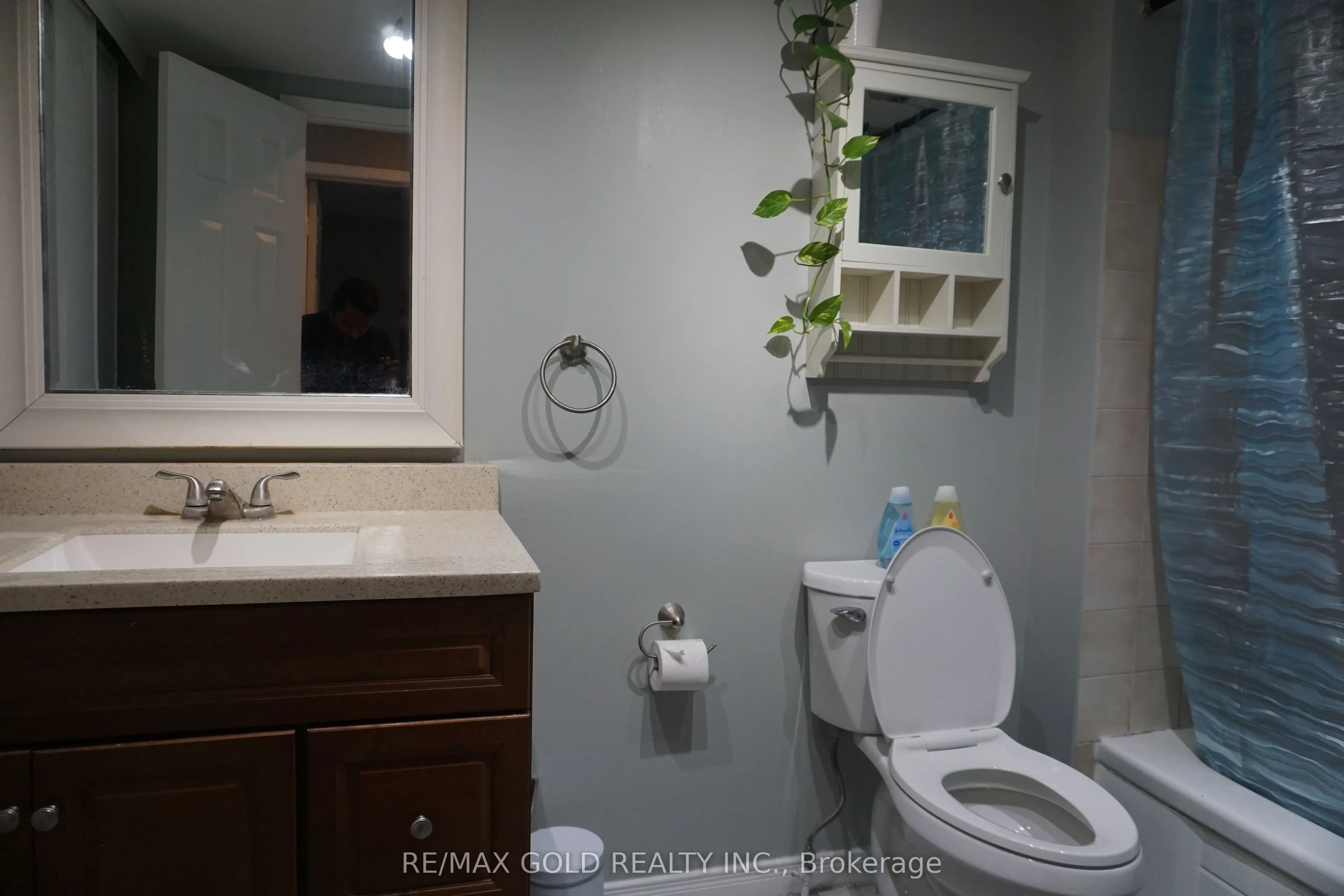 9 Meadow Lane, #2