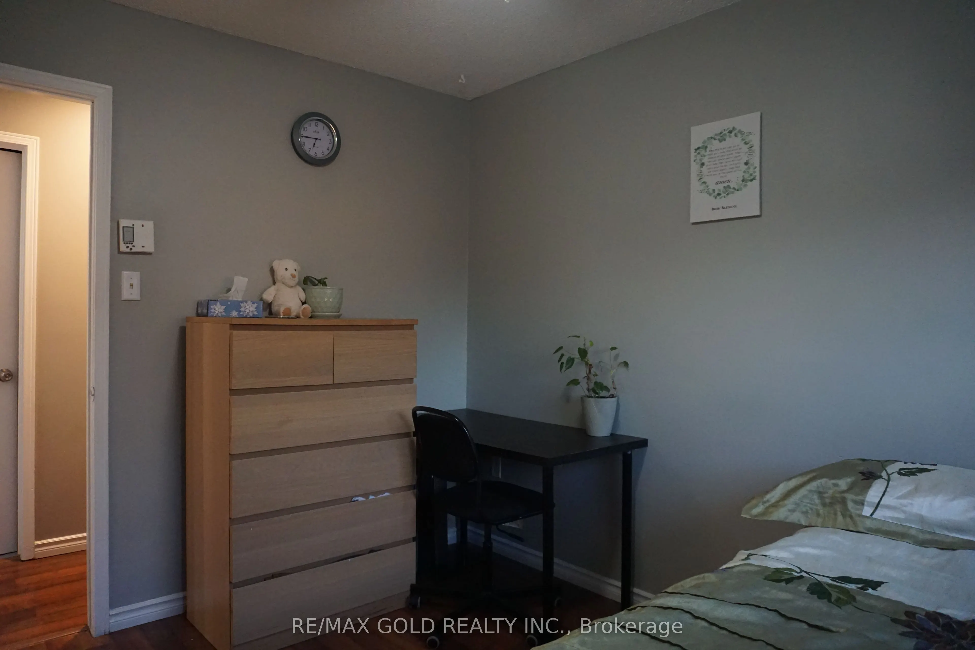 9 Meadow Lane, #2