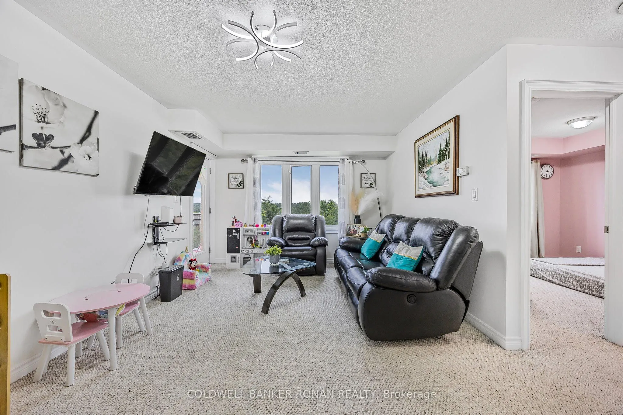 500 Mapleview Drive, #311