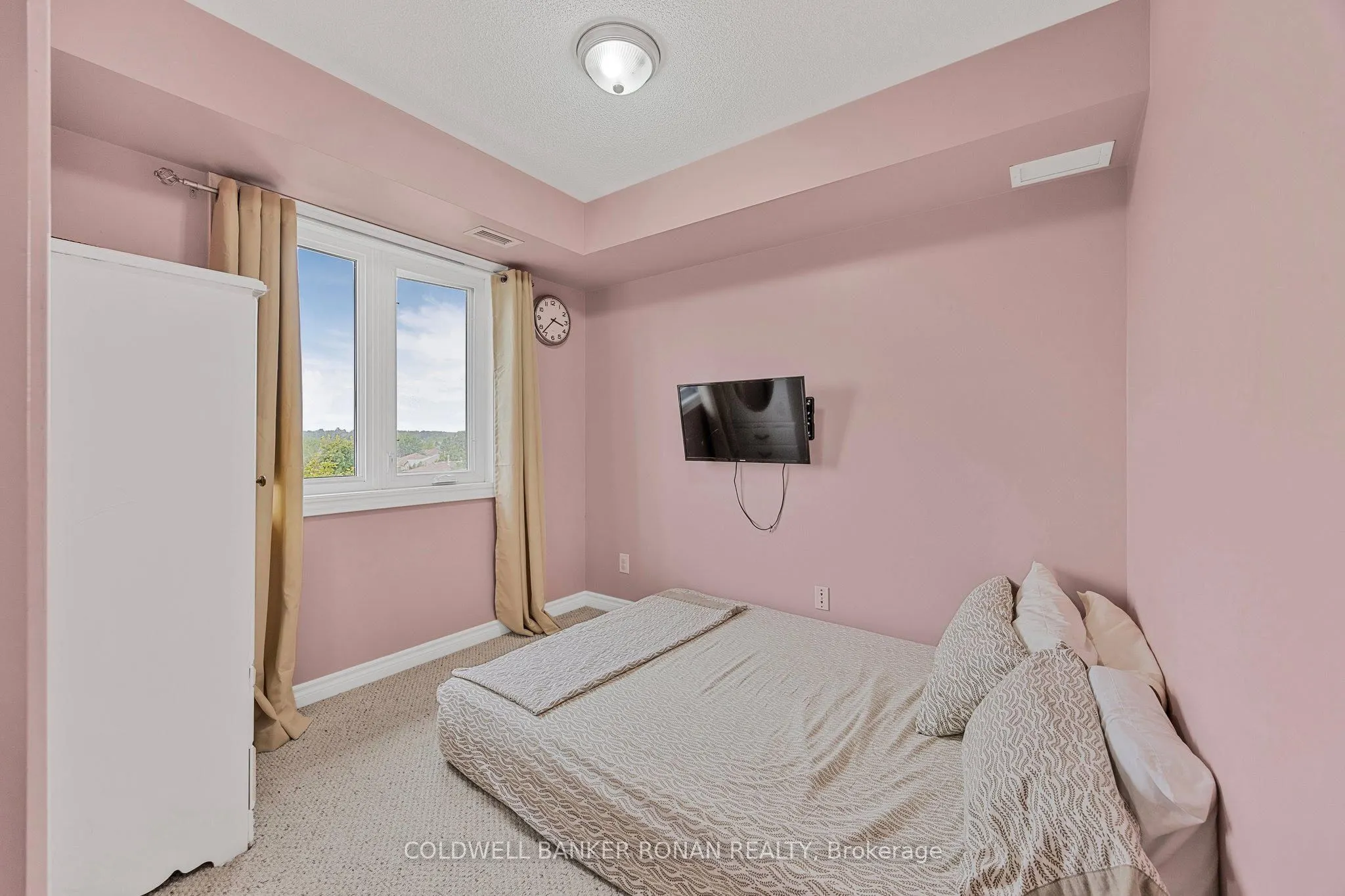 500 Mapleview Drive, #311