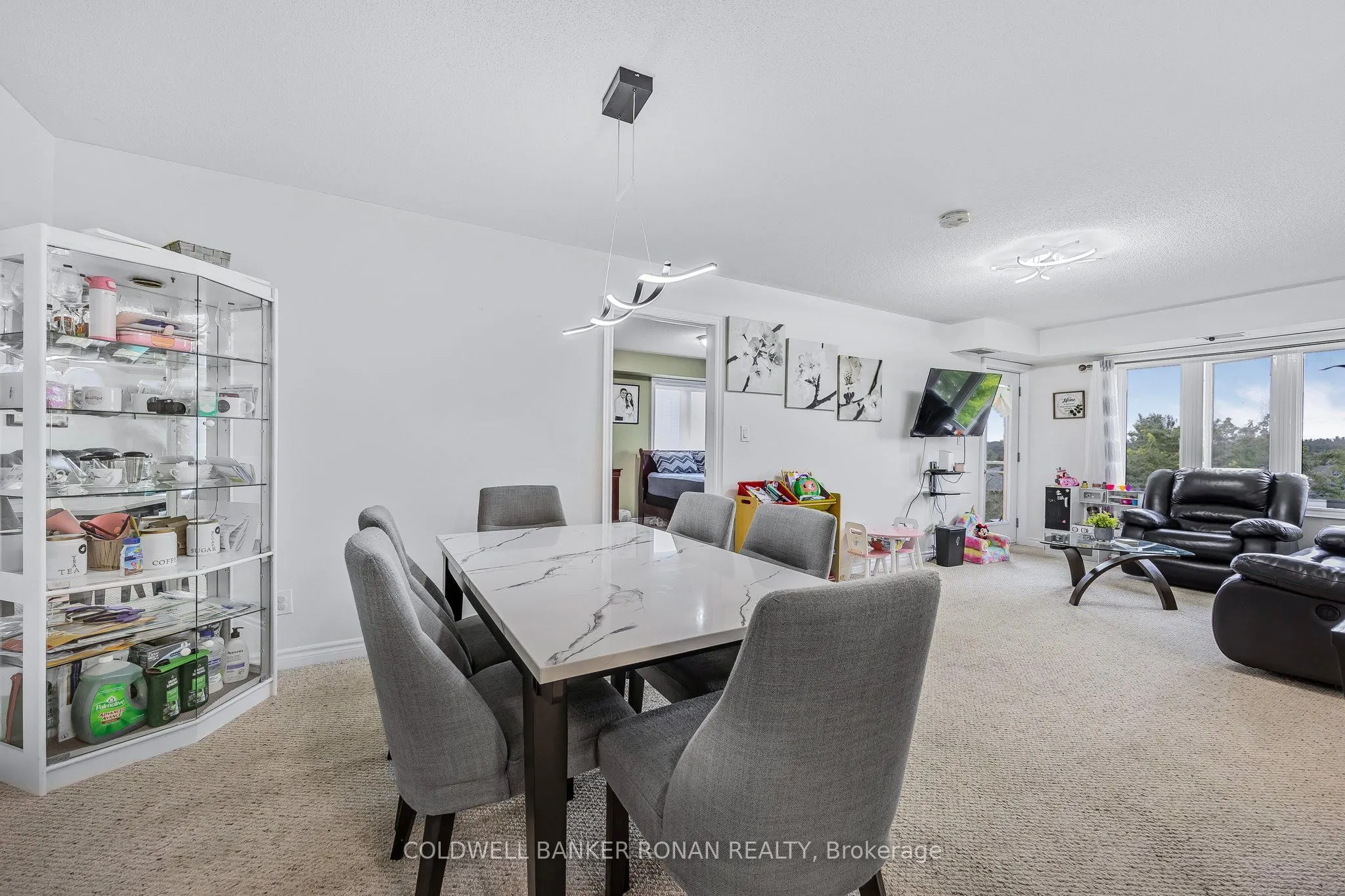 500 Mapleview Drive, #311