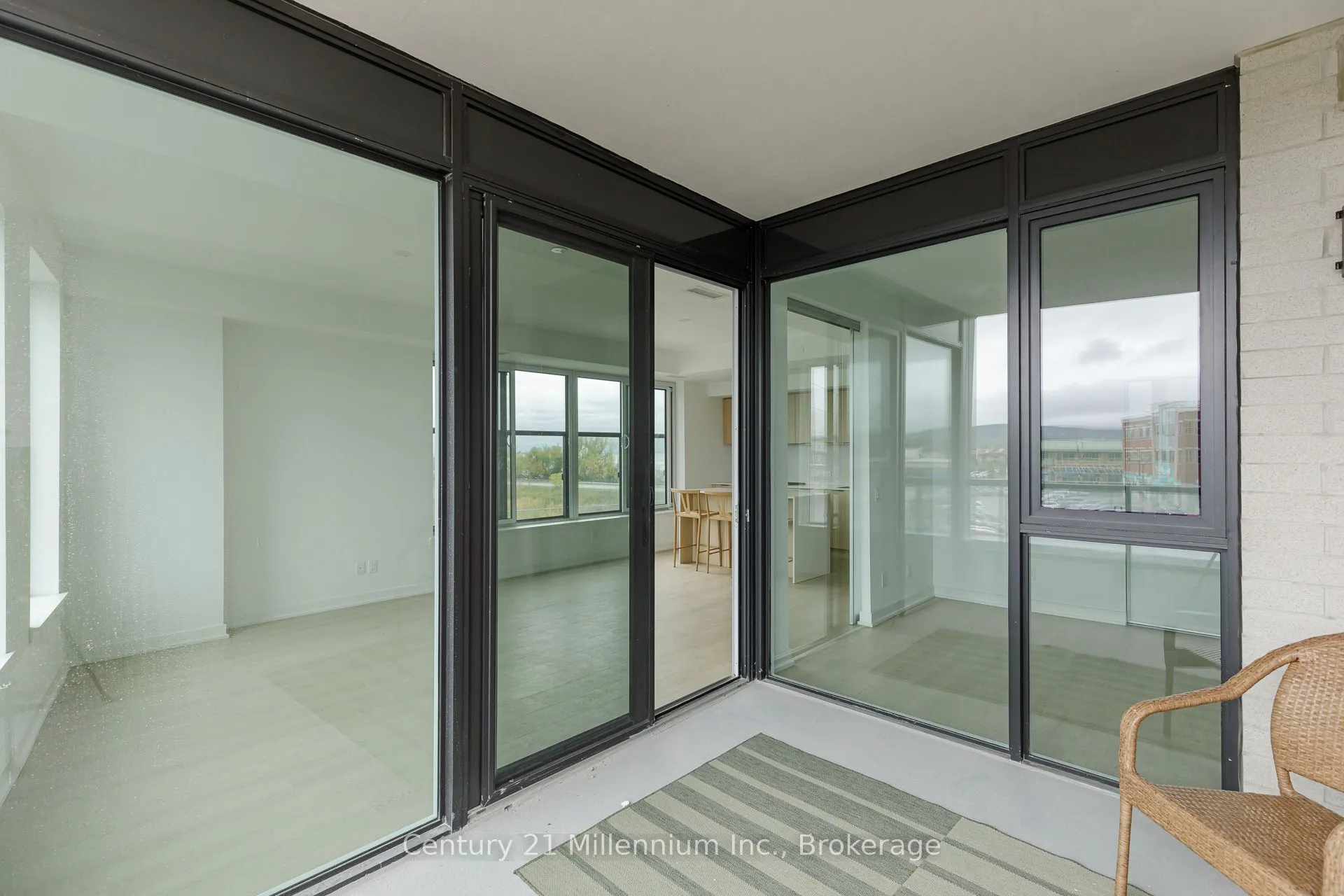 31 Huron Street, #223