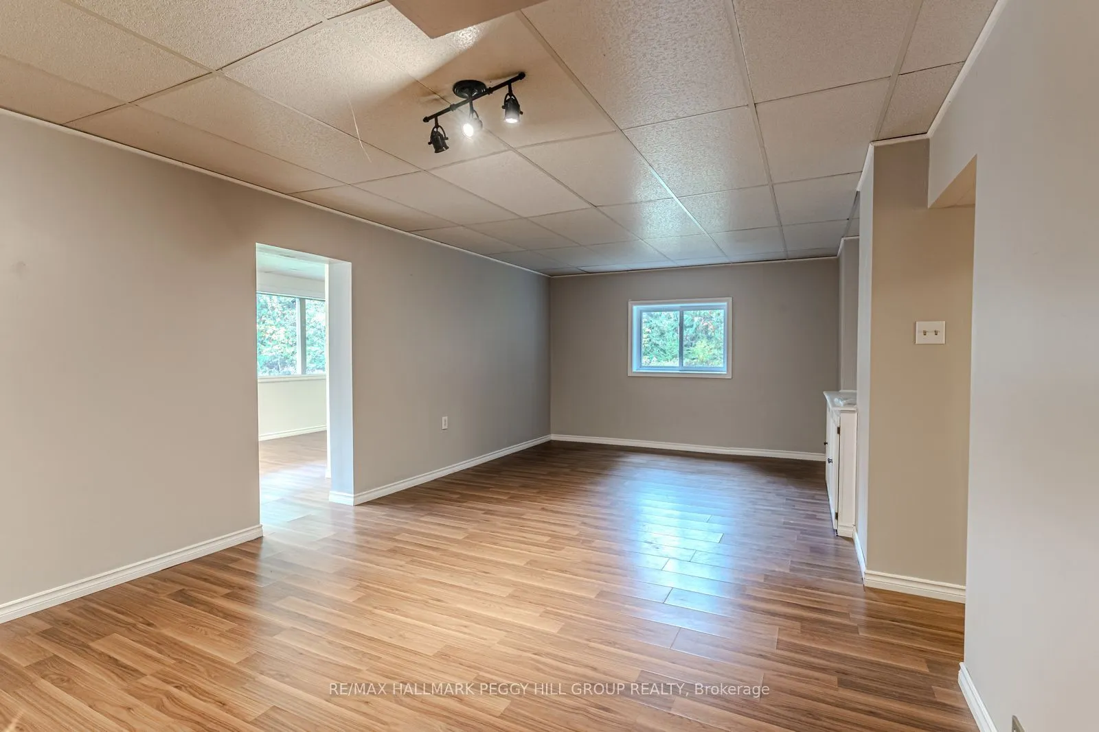 537 Huronia Road