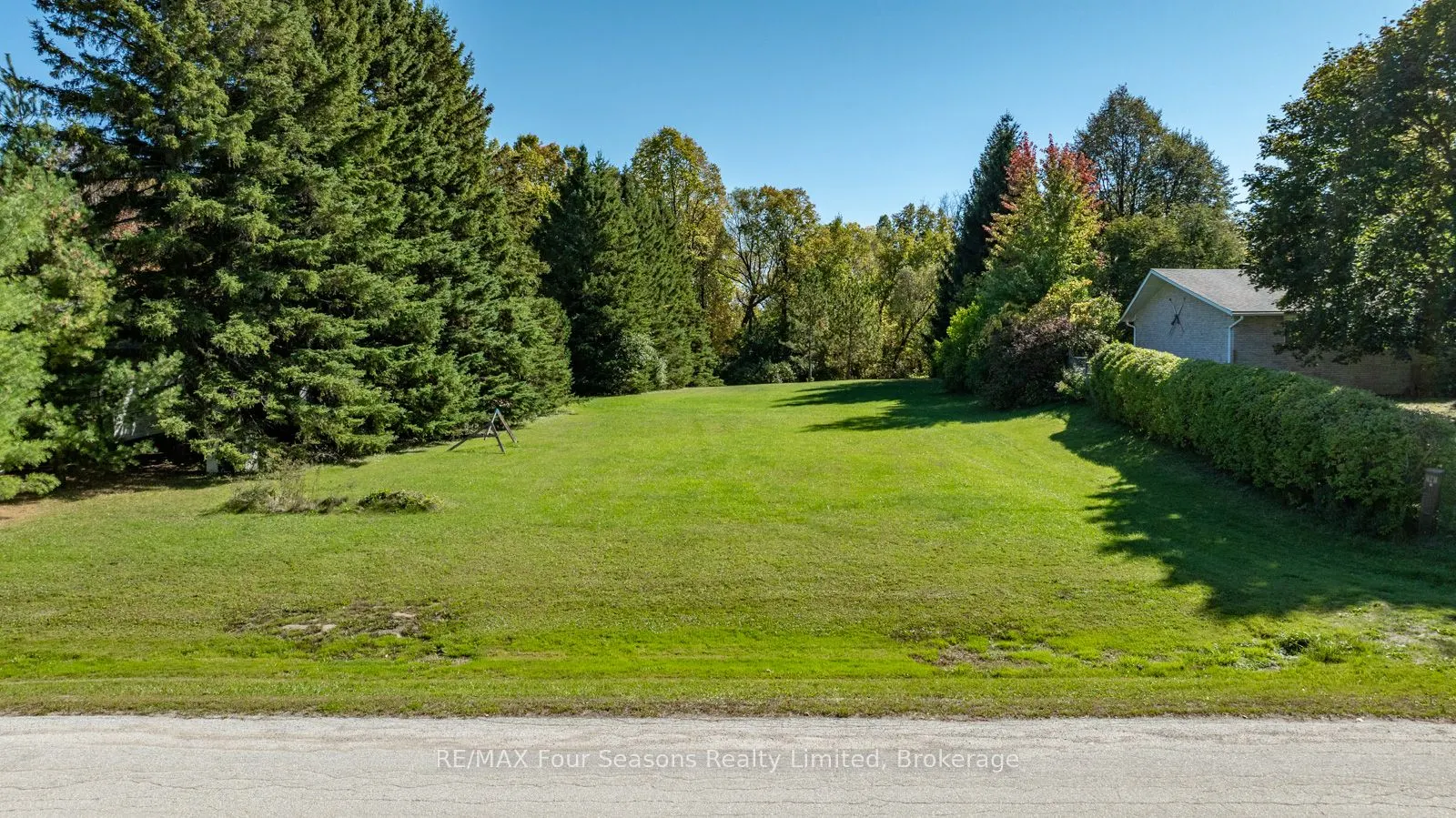 5 Caddo Drive