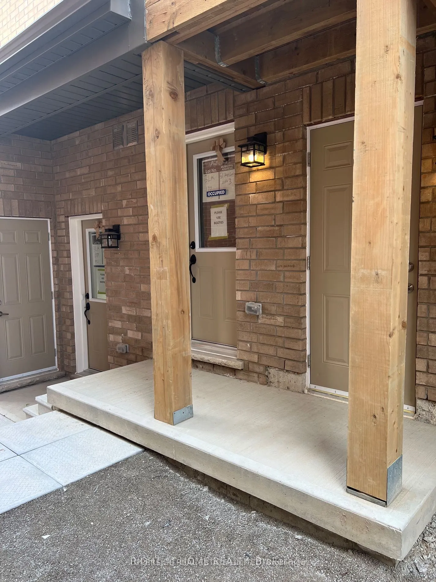51 Hay Lane N, #3