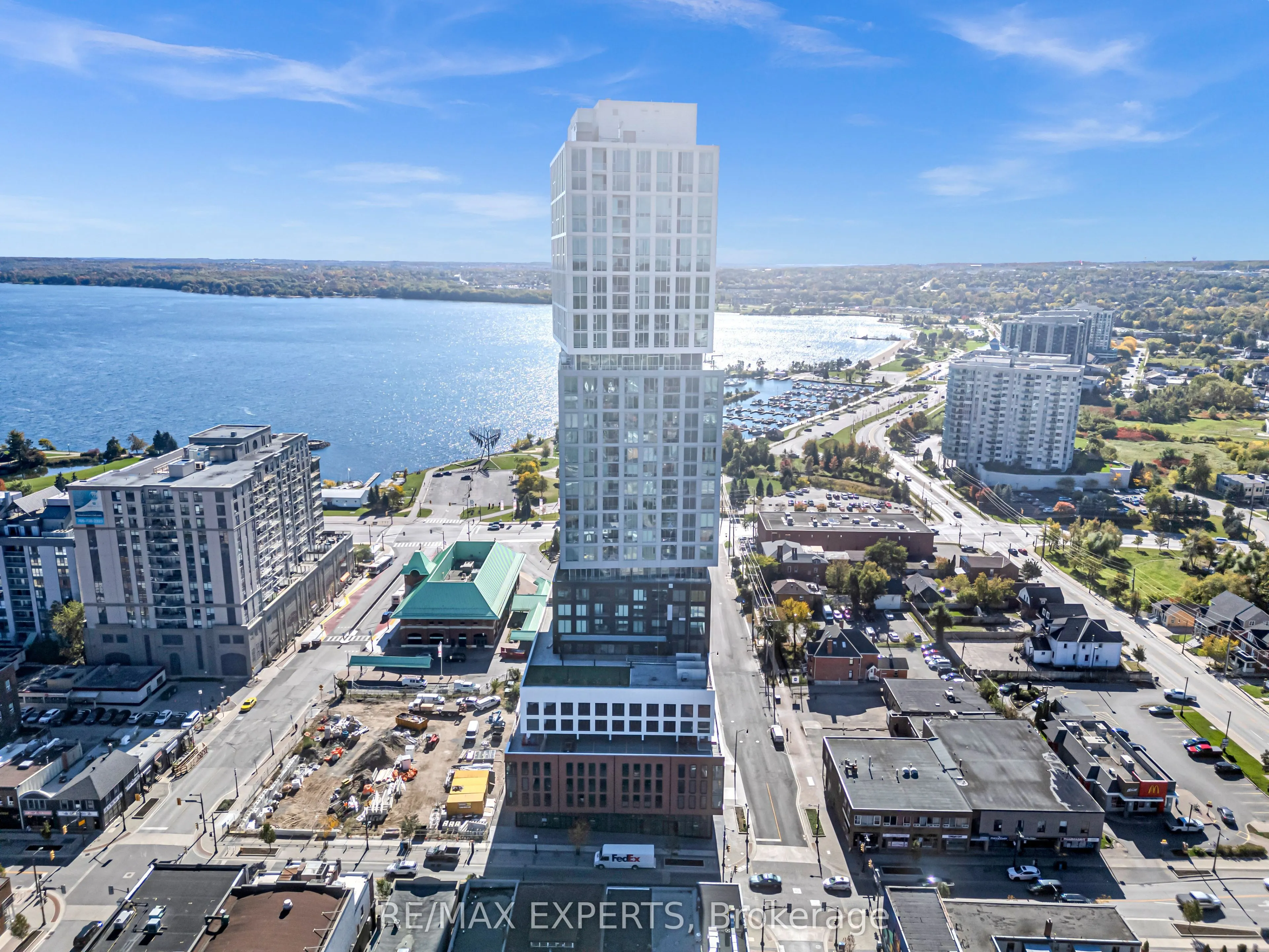 39 Mary Street W, #2102