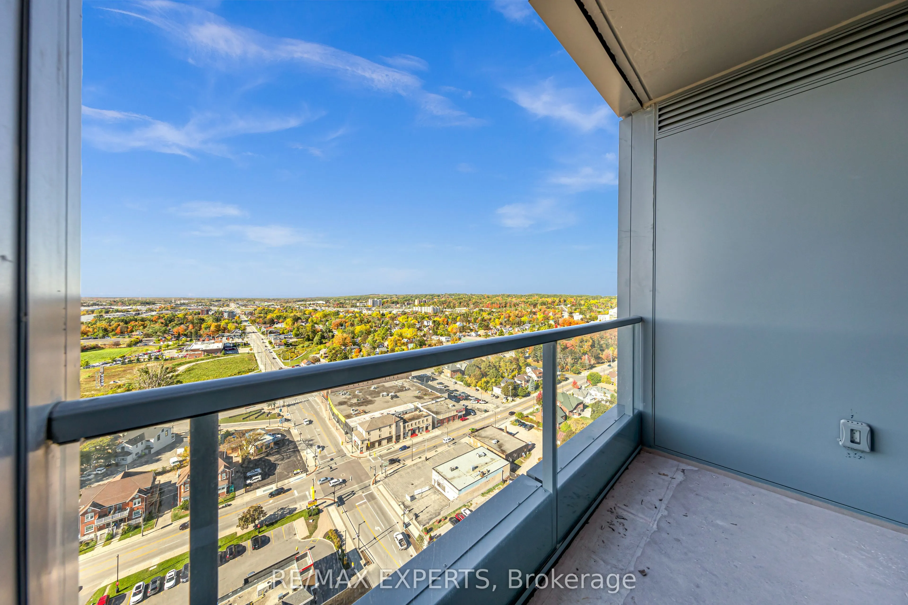 39 Mary Street W, #2102