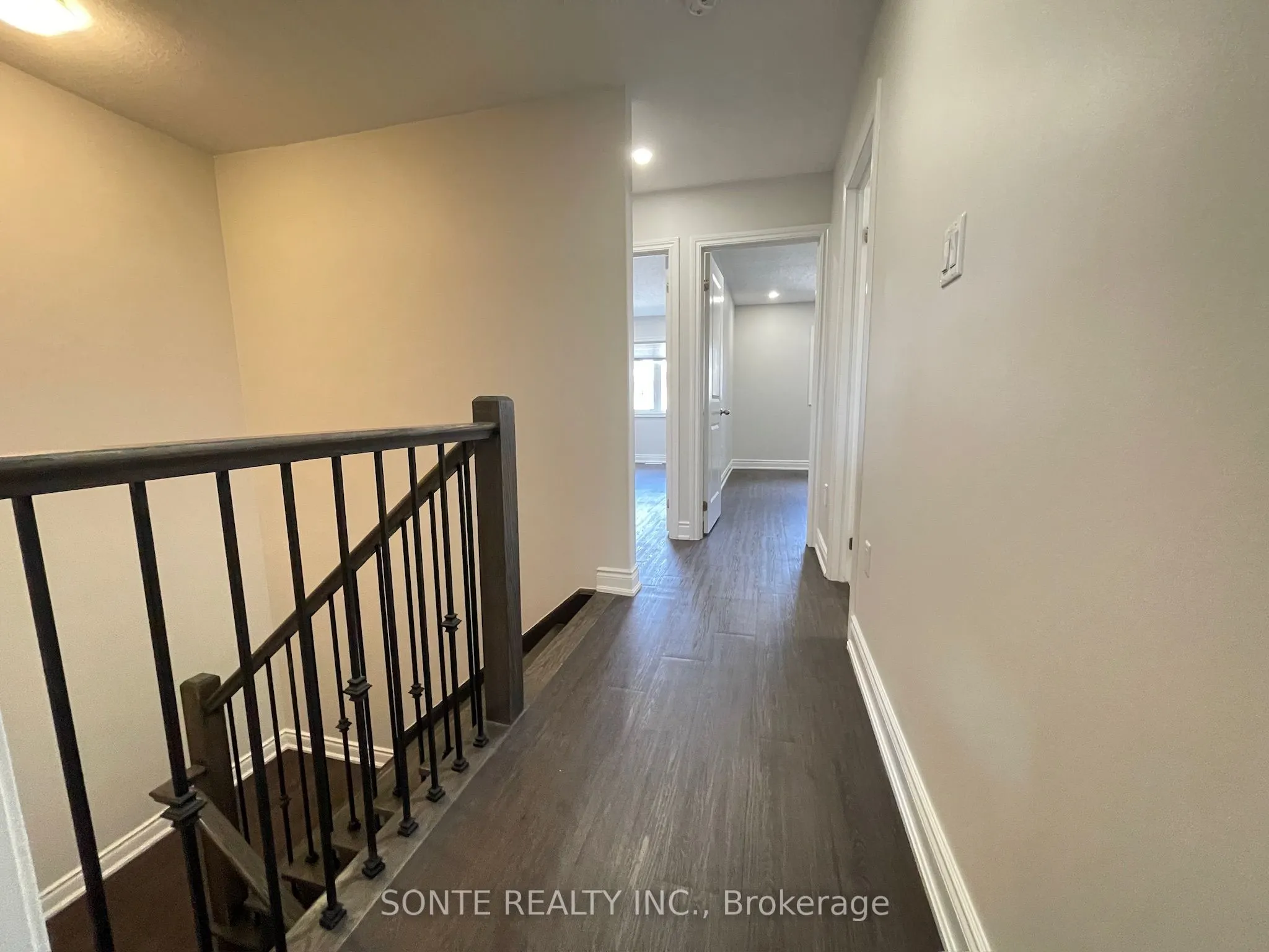 40 Megan Crescent, ##15