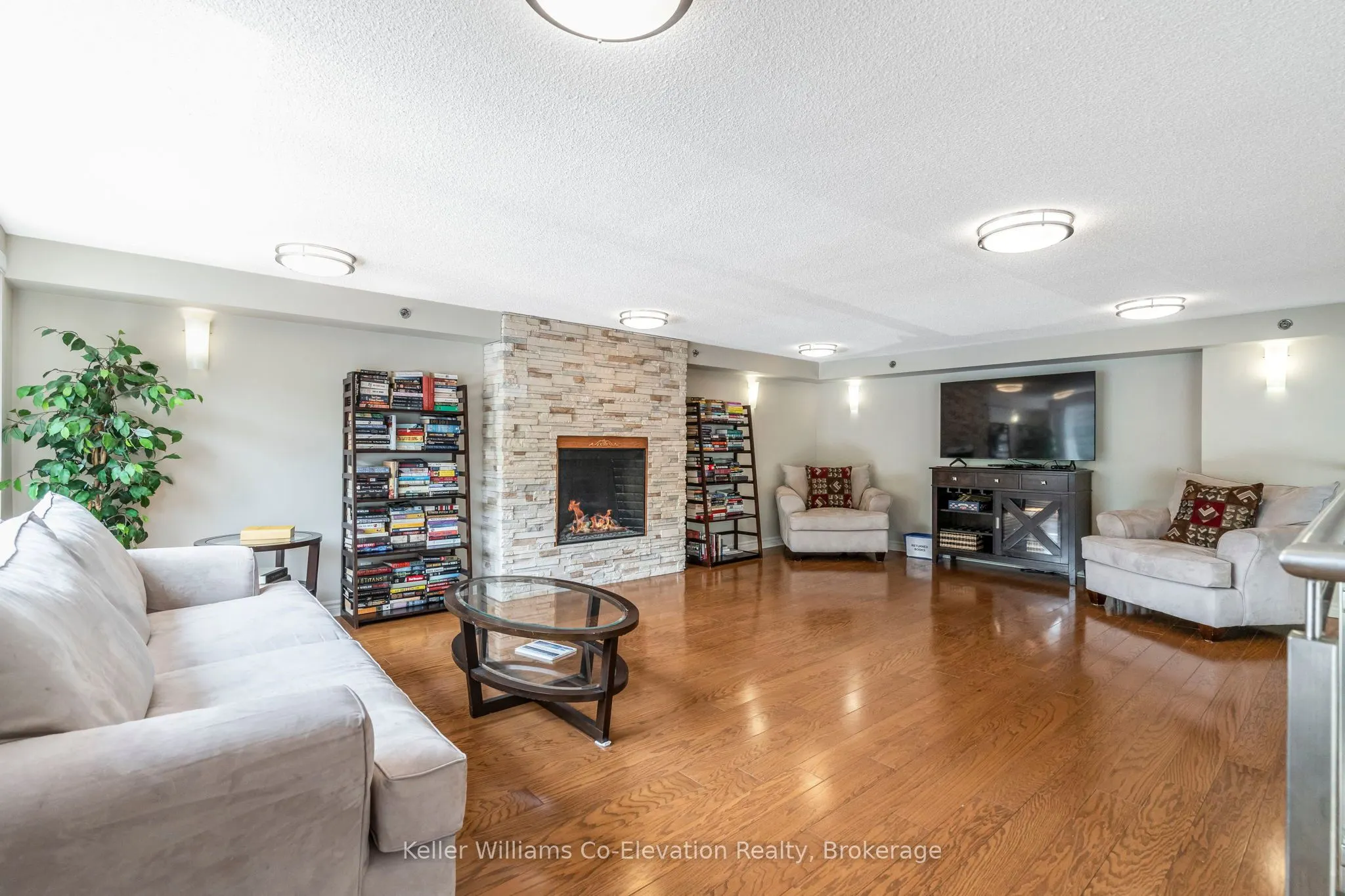 699 Aberdeen Boulevard, #LPH01