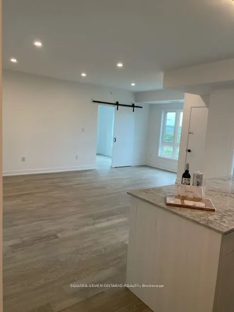 1 Chef Lane, #414