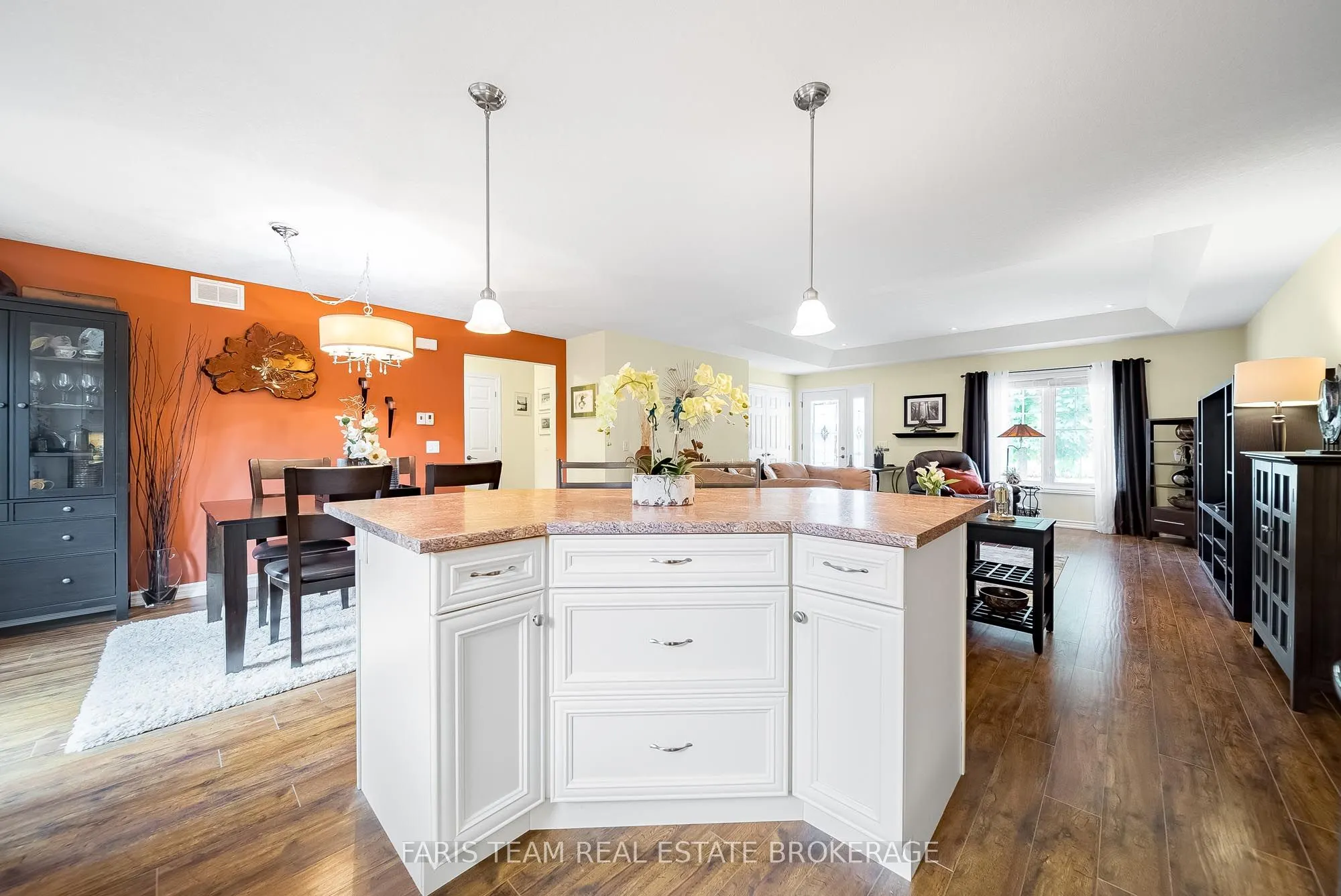 1 Bay Moorings Boulevard