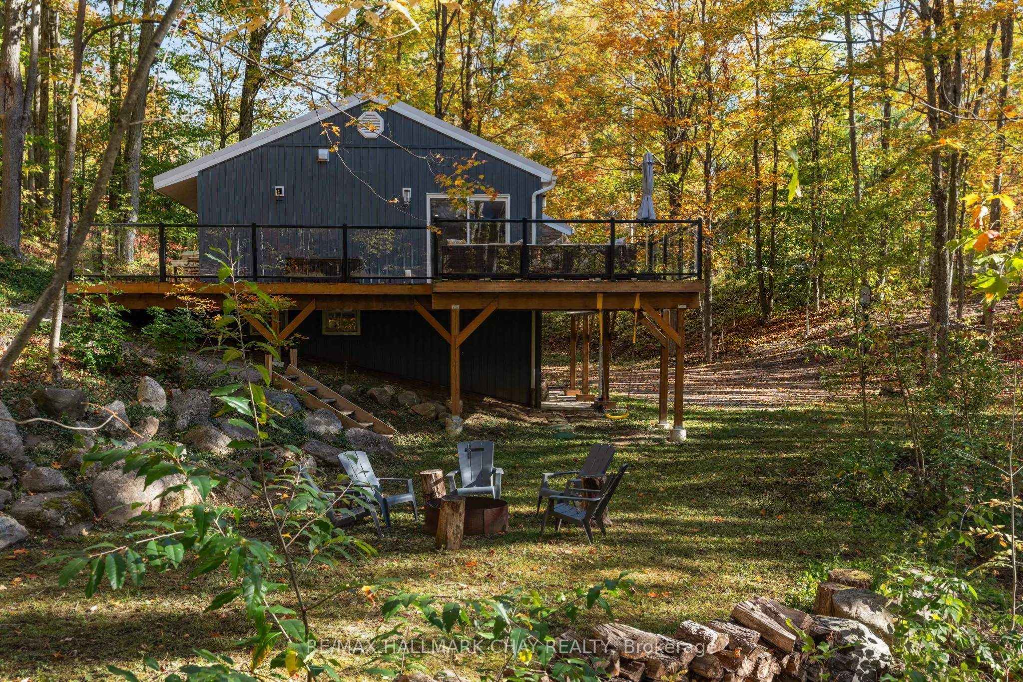 1 Iroquois Ridge