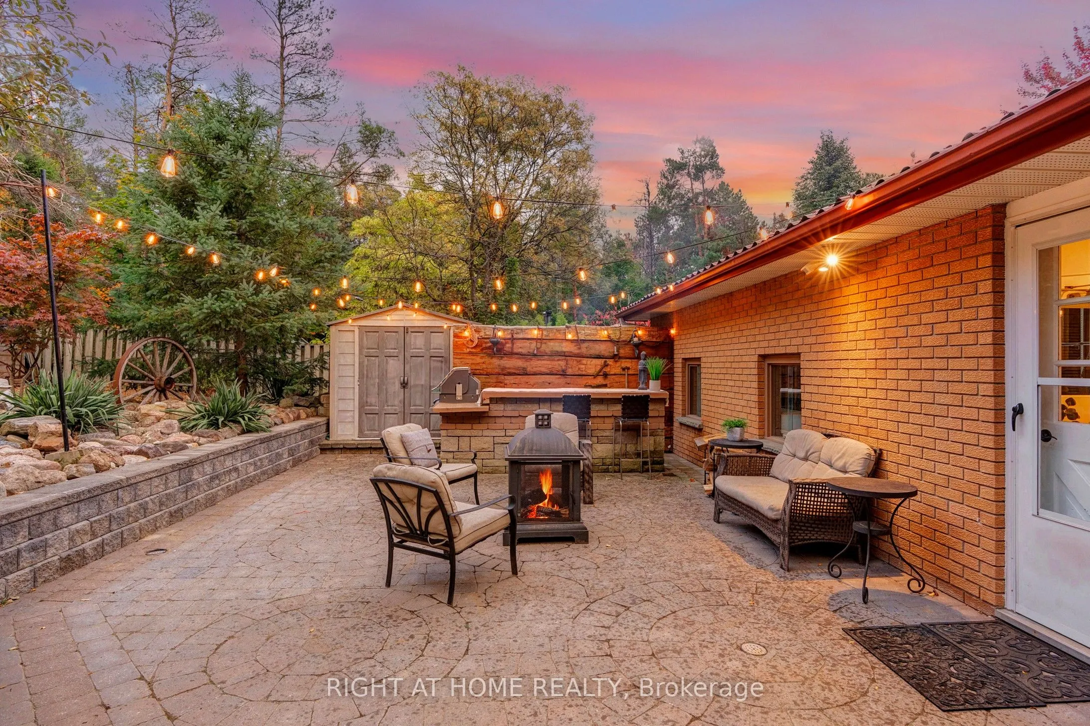 1243 Crossland Road