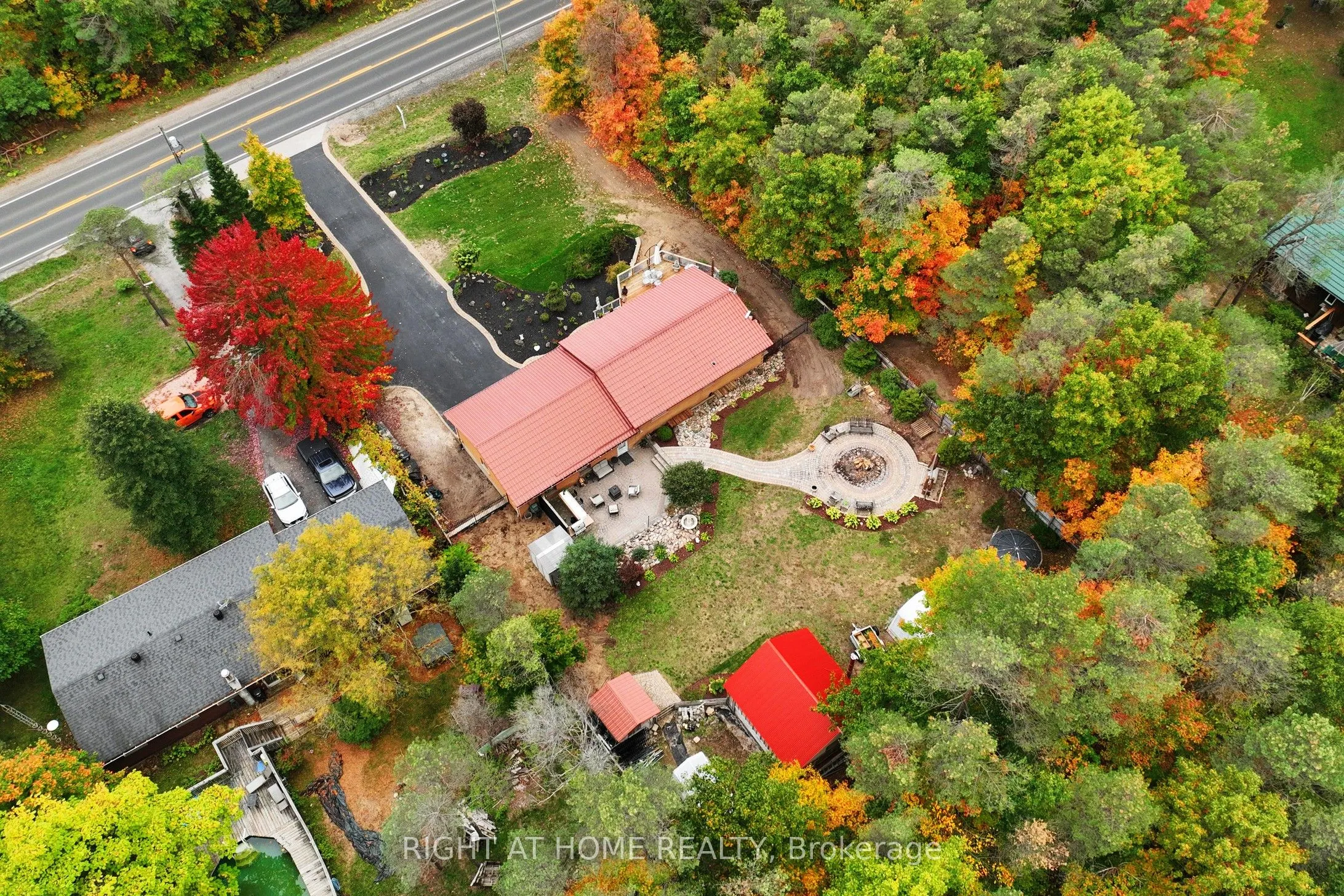 1243 Crossland Road