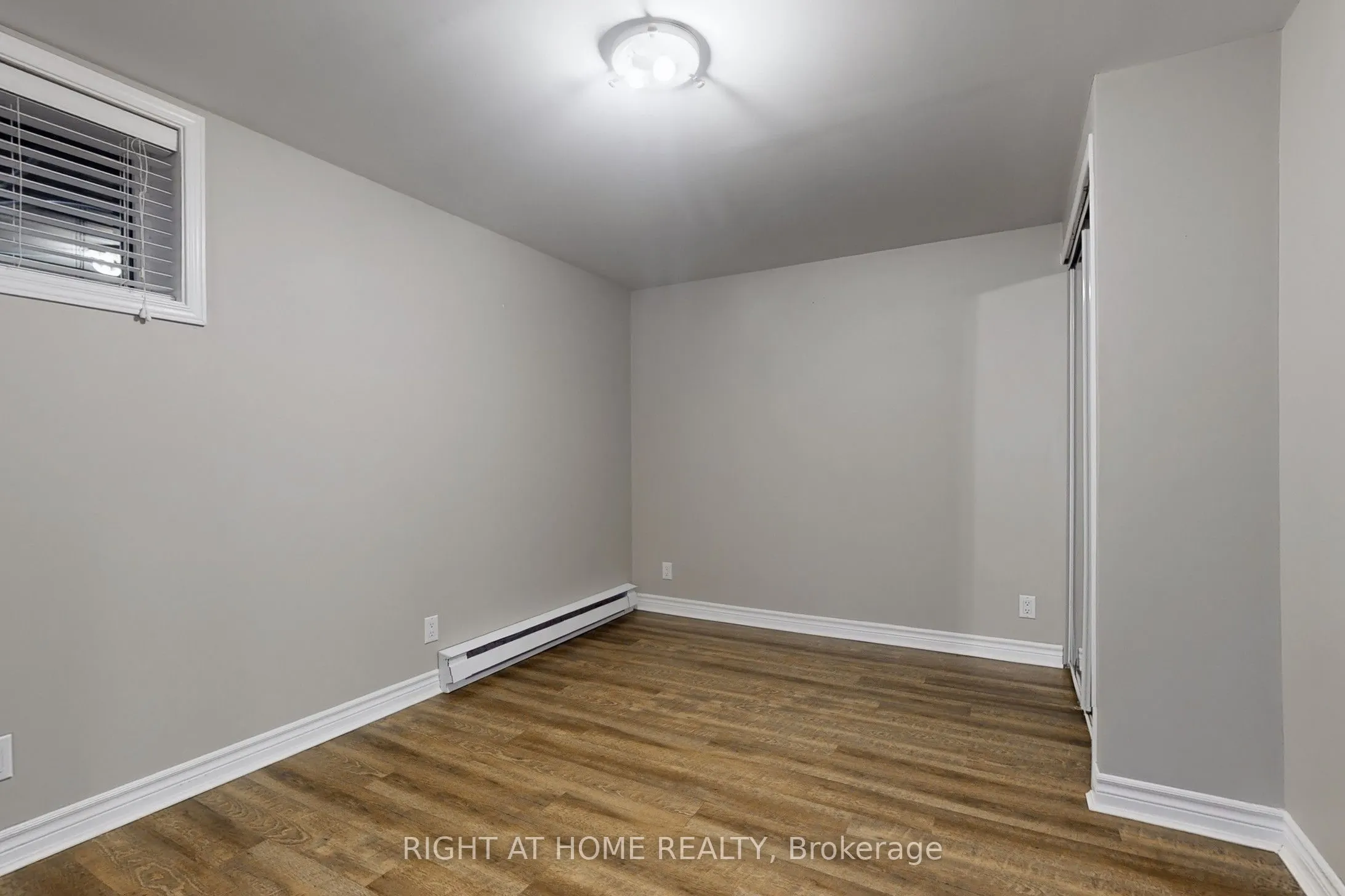 1243 Crossland Road