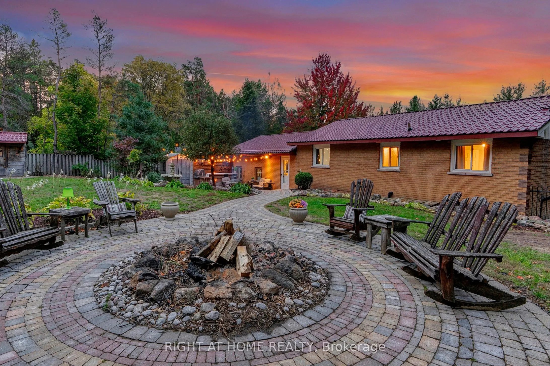 1243 Crossland Road