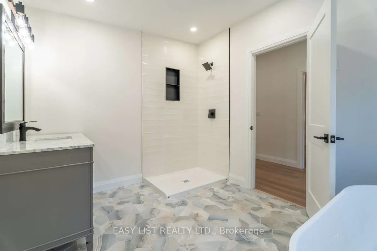 14 Eagle Road