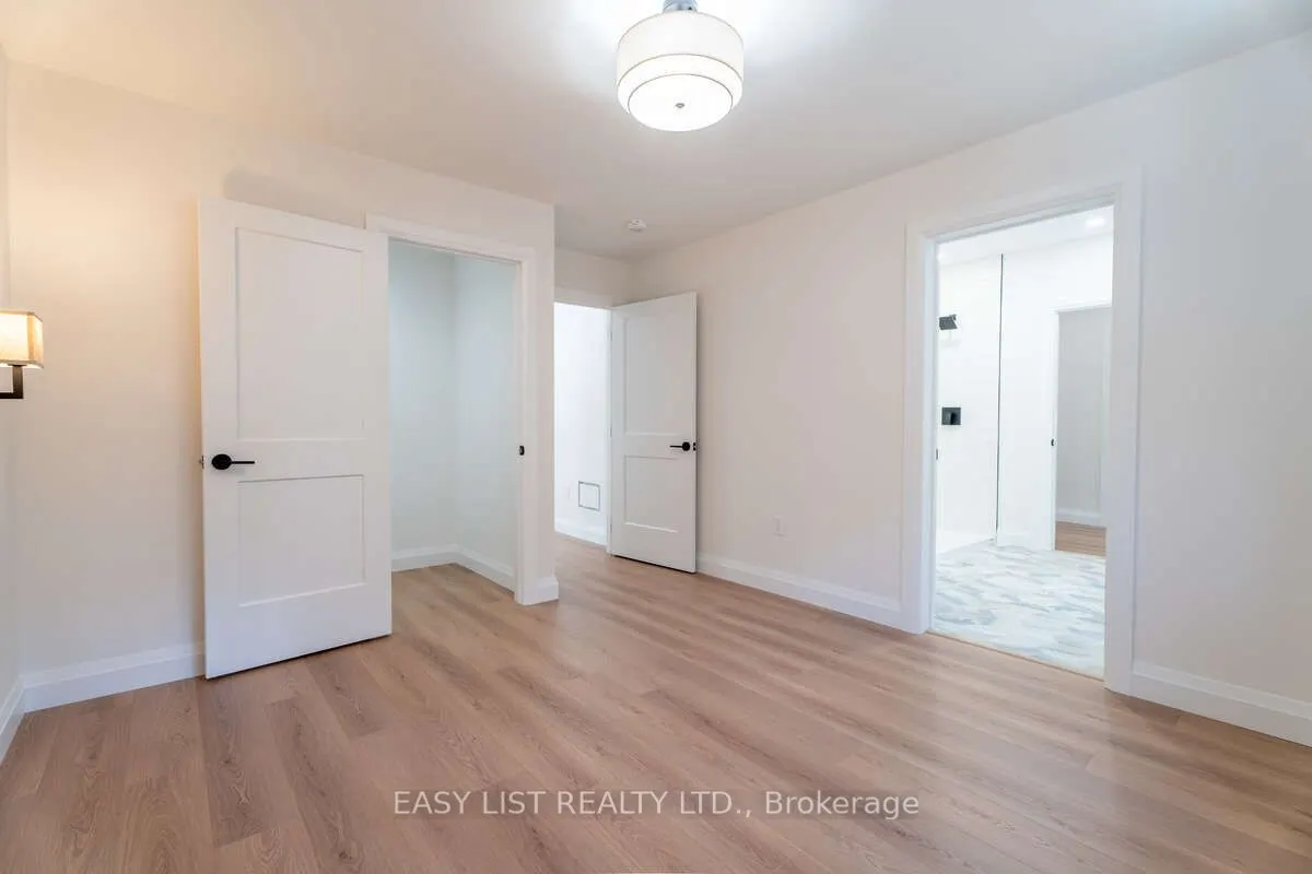 14 Eagle Road