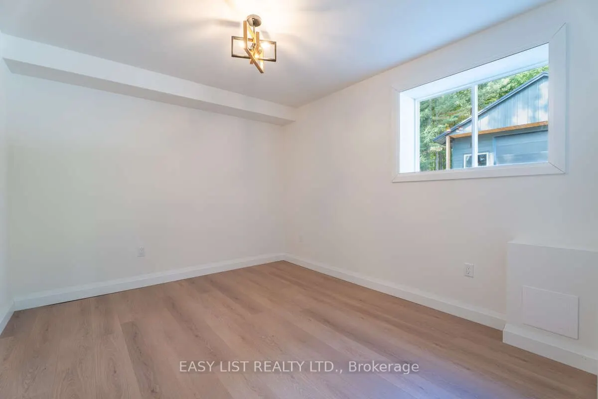 14 Eagle Road