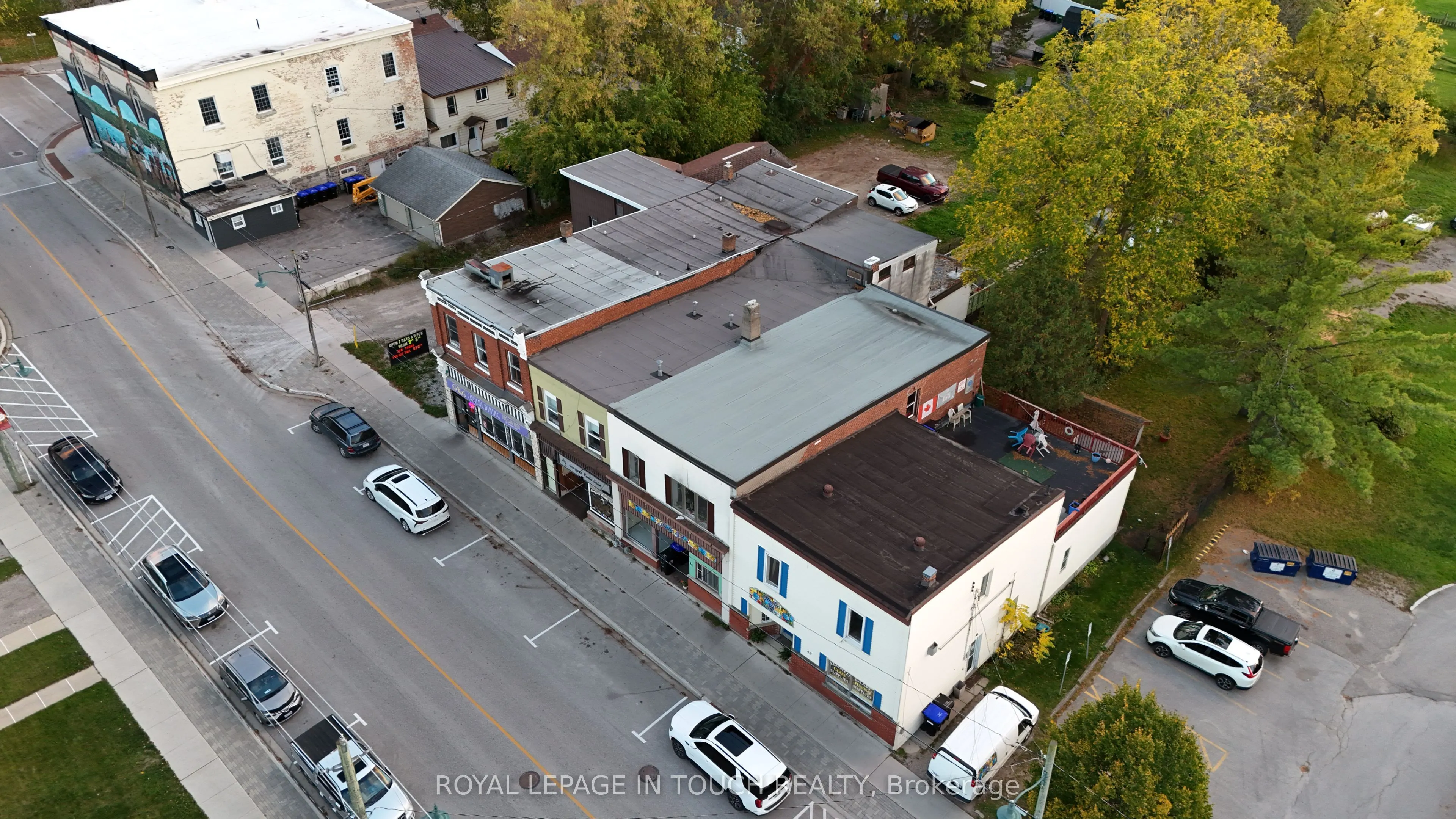 44 Main Street