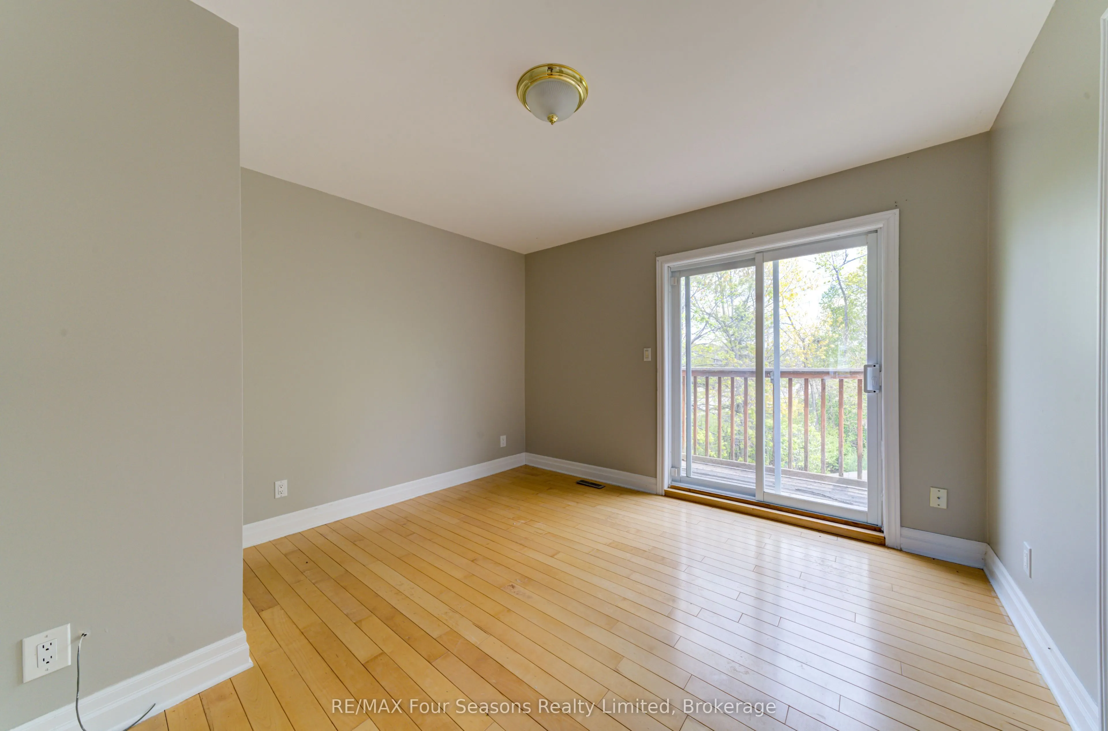 243 River Road E